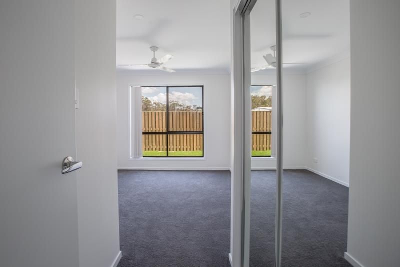2/61 The Heights Boulevard, Pimpama, QLD 4209