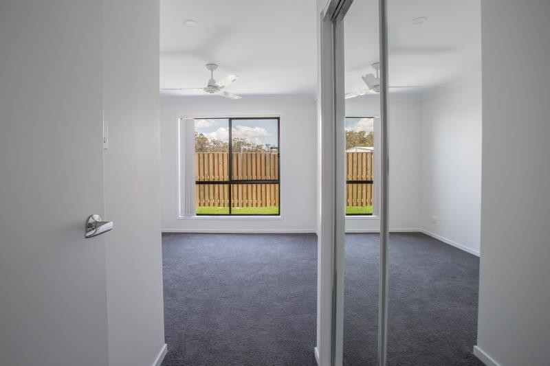 2/61 The Heights Boulevard, Pimpama, QLD 4209