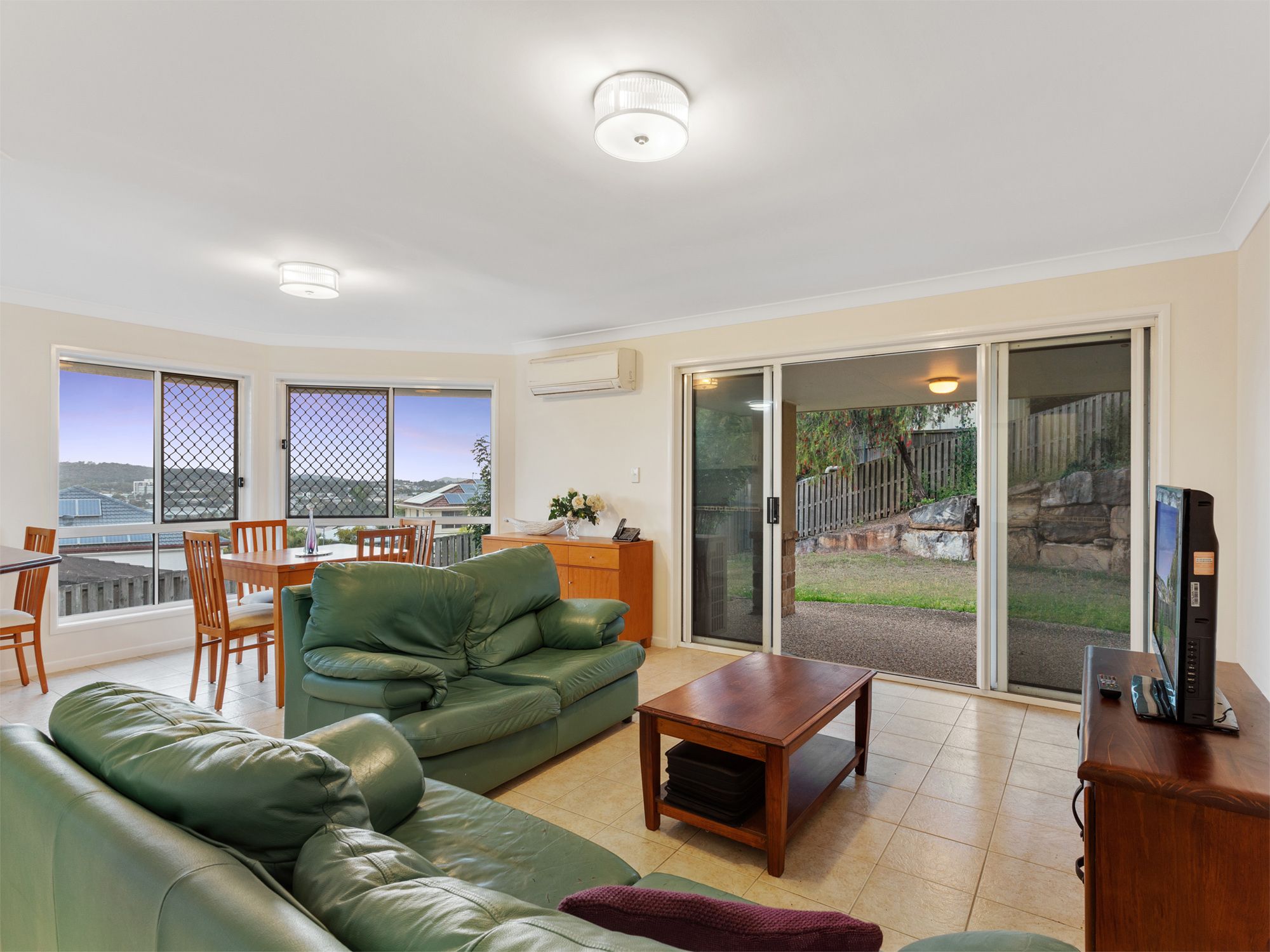 26 Rosemont Court, Underwood, QLD 4119