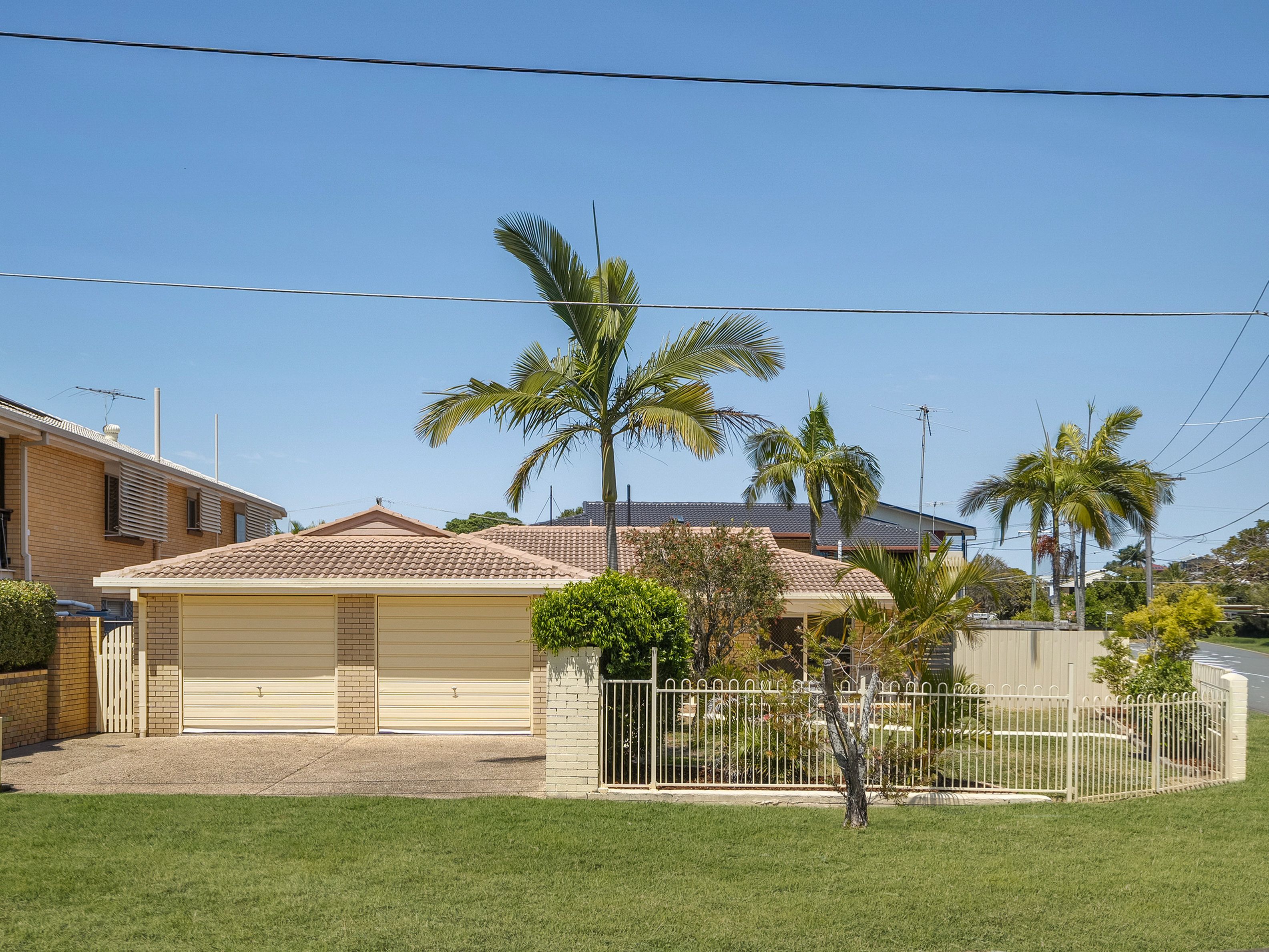 15 Thurecht Parade, Scarborough, QLD 4020