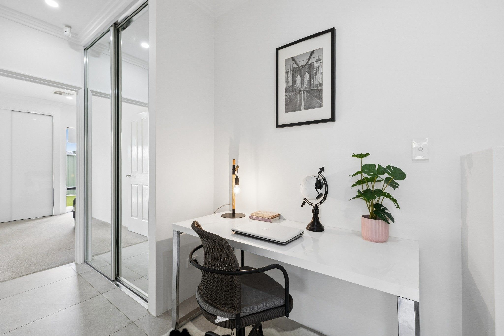 24 Leonharte Street — photo 18 of 30