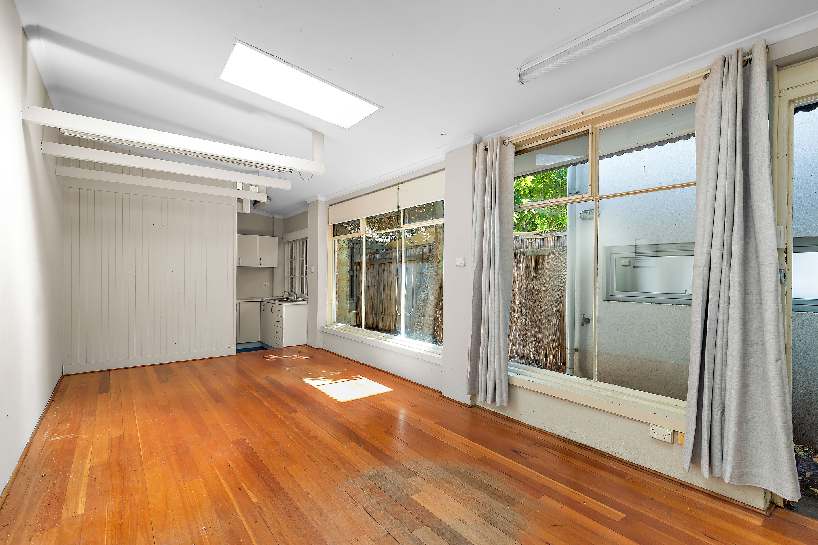 Studio/49B Daly Street, South Fremantle, WA 6162