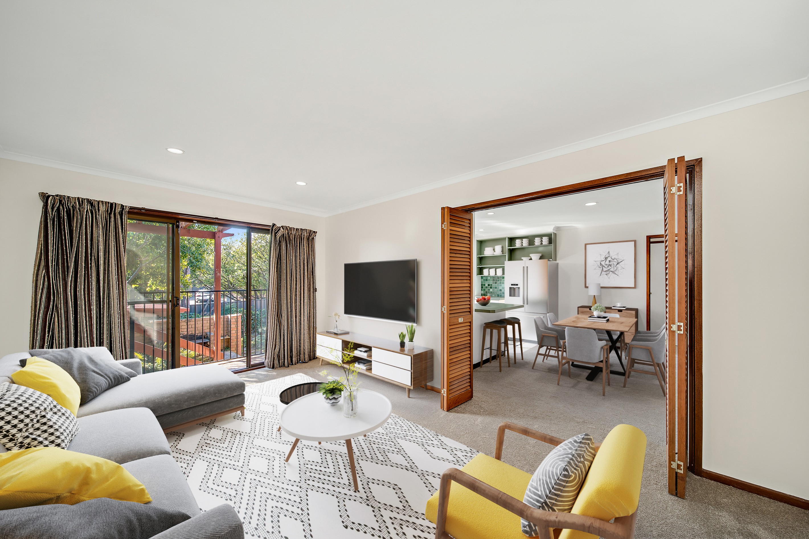 8 Inglis Place, Latham, ACT 2615