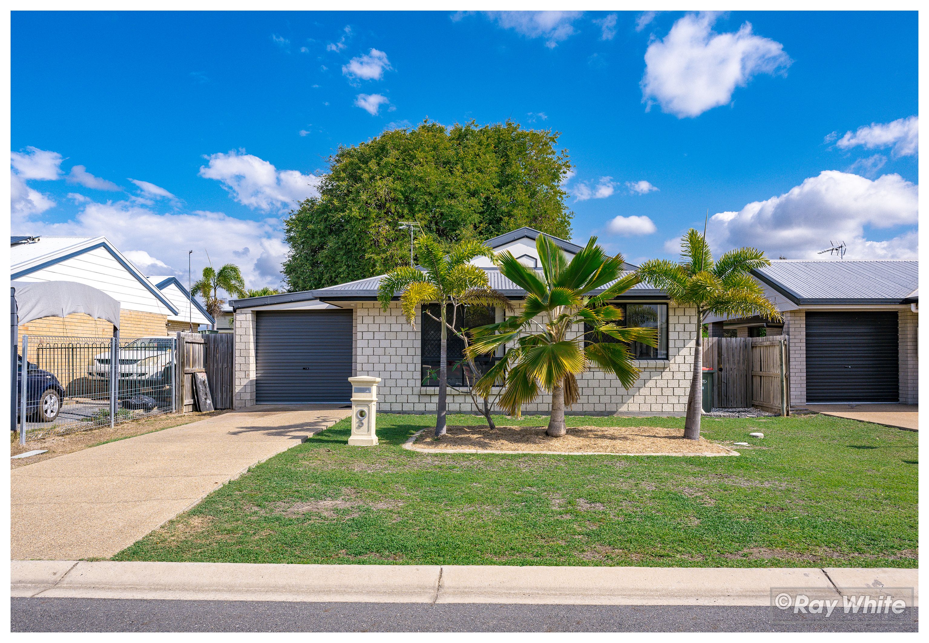 3 Jomarant Place, Kawana, QLD 4701