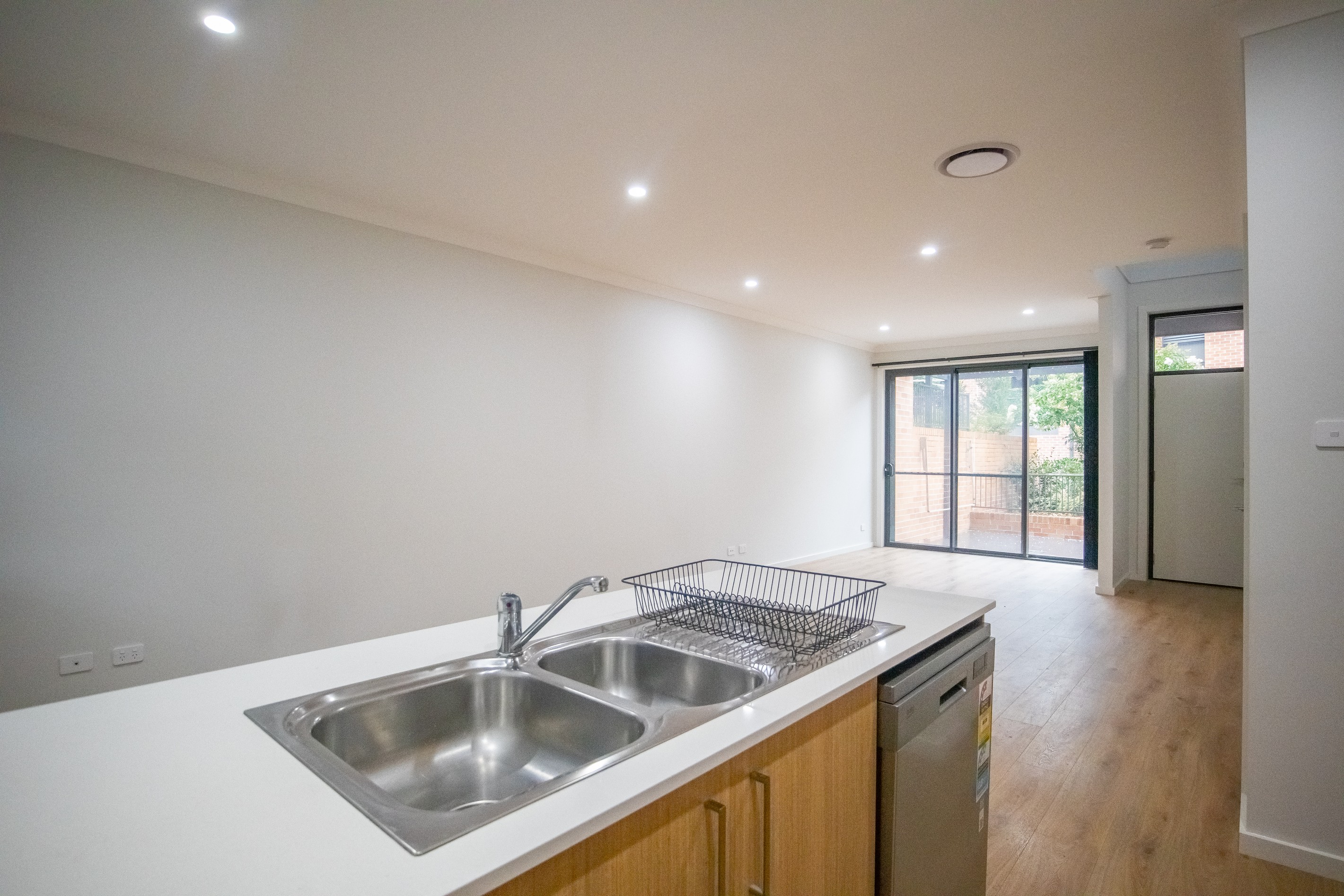 2/1 Avena Path, Waratah West, NSW 2298
