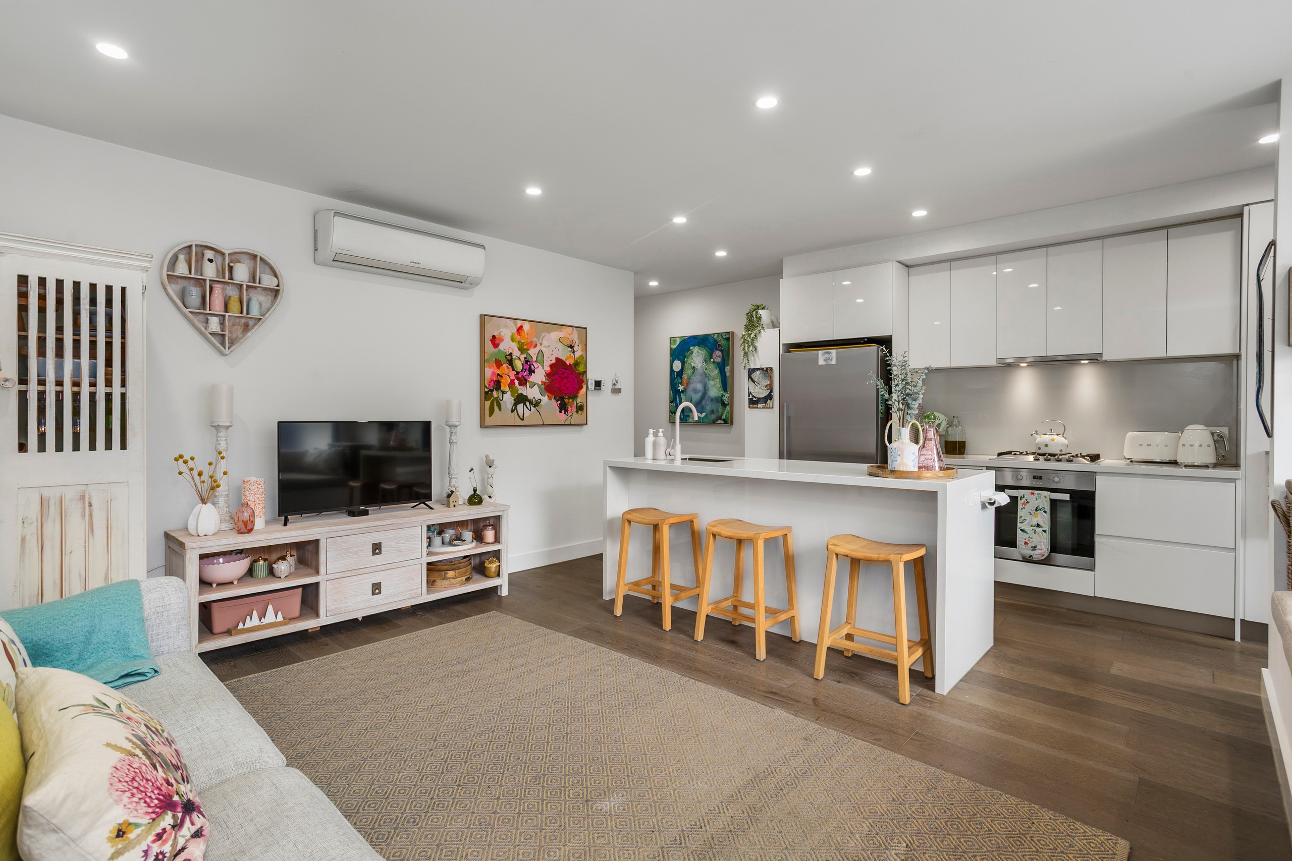 4/34 Pine Avenue, Elwood, VIC 3184