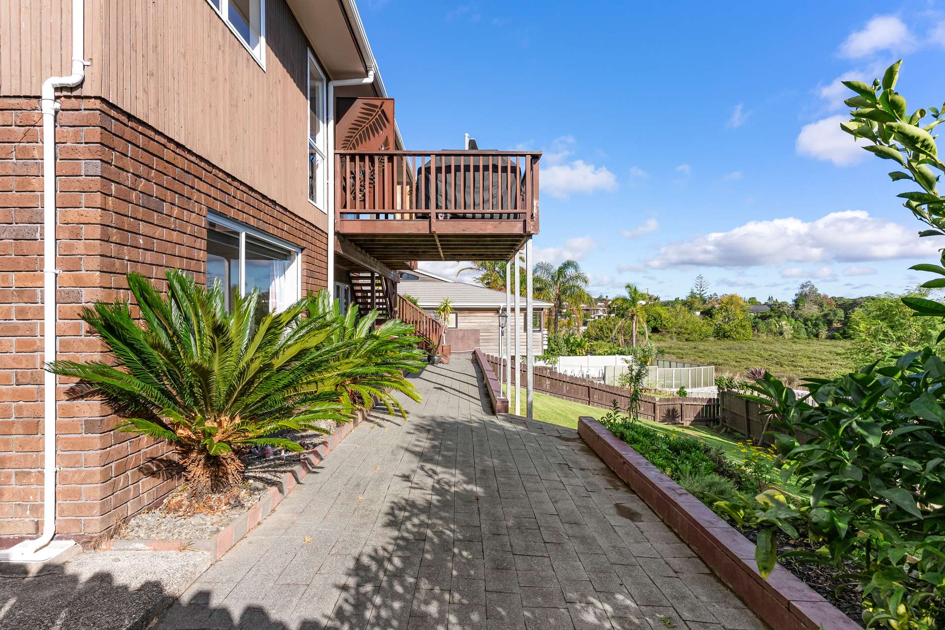 48 Galloway Crescent photo 26