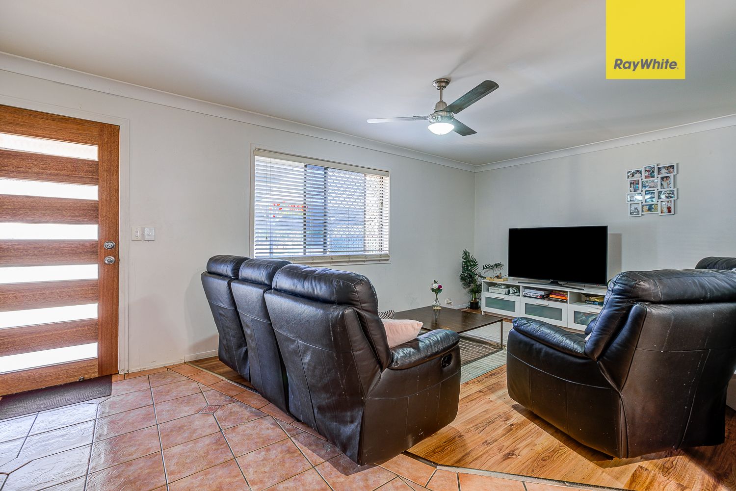 95 Waratah Drive, Crestmead, QLD 4132