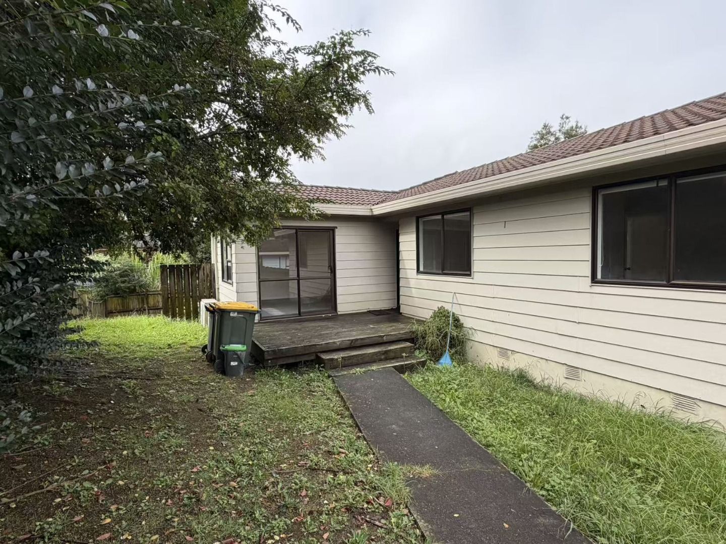 27H Rehia Road, Massey, Waitakere City