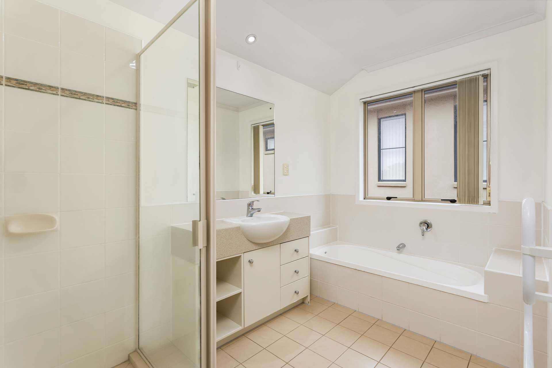 91 Nautilus Drive photo 11