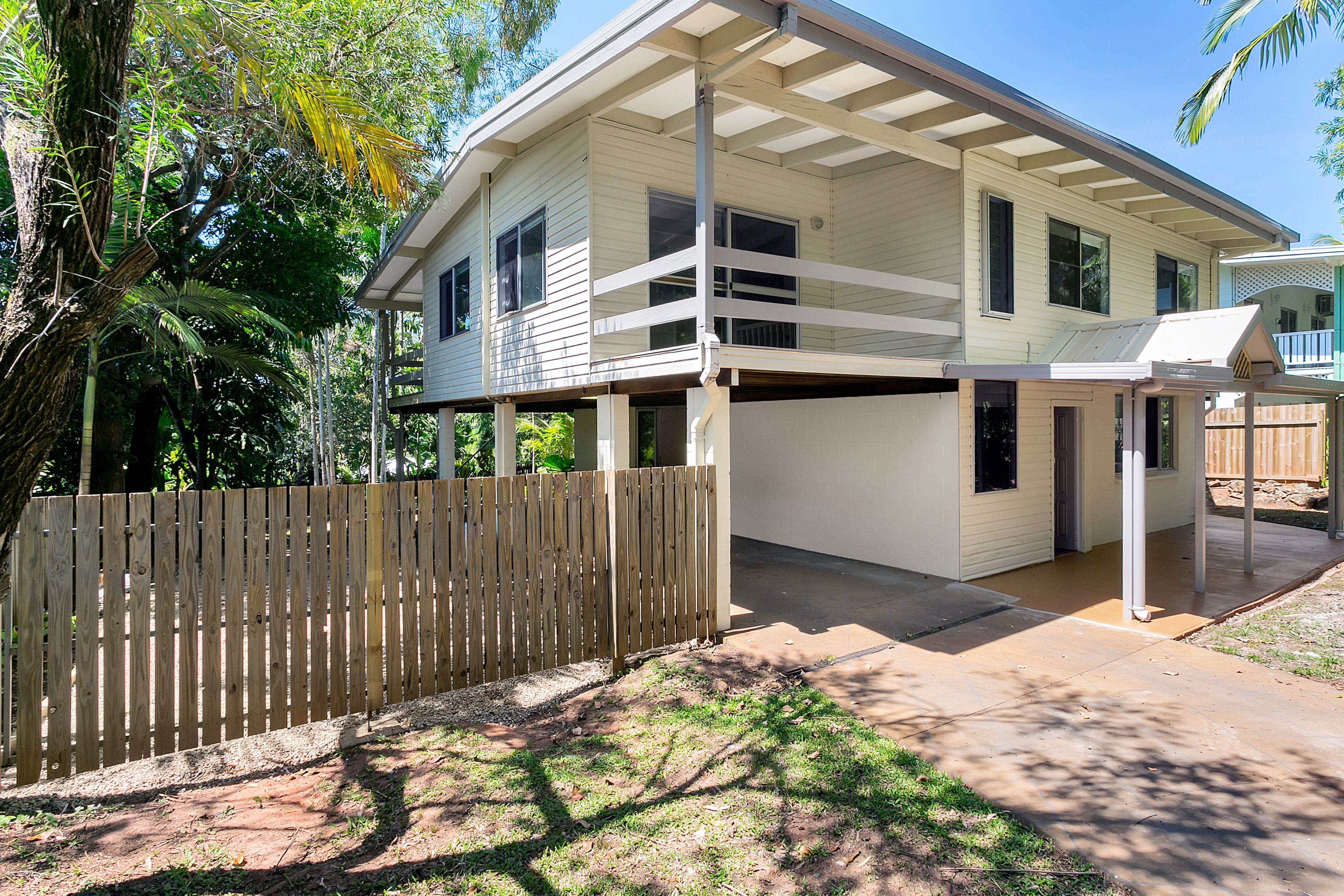 6 Moresby Street, Trinity Beach, QLD 4879