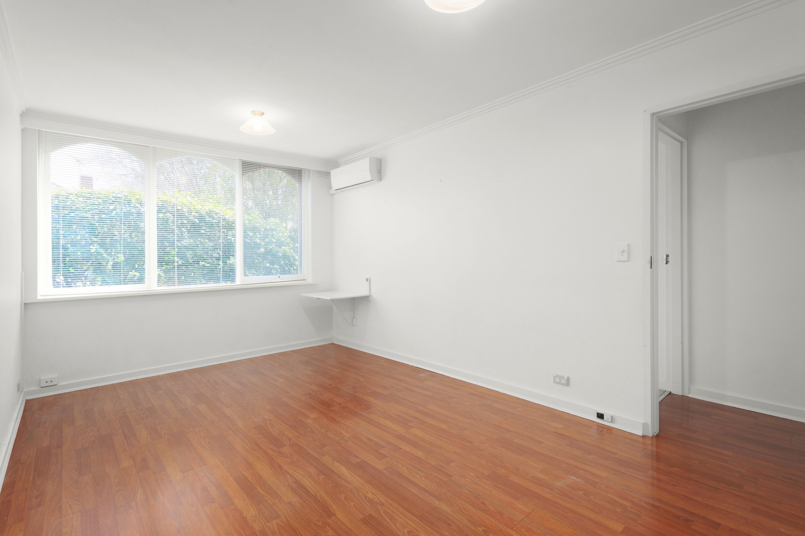 1/21 Rothesay Avenue, Elwood, VIC 3184