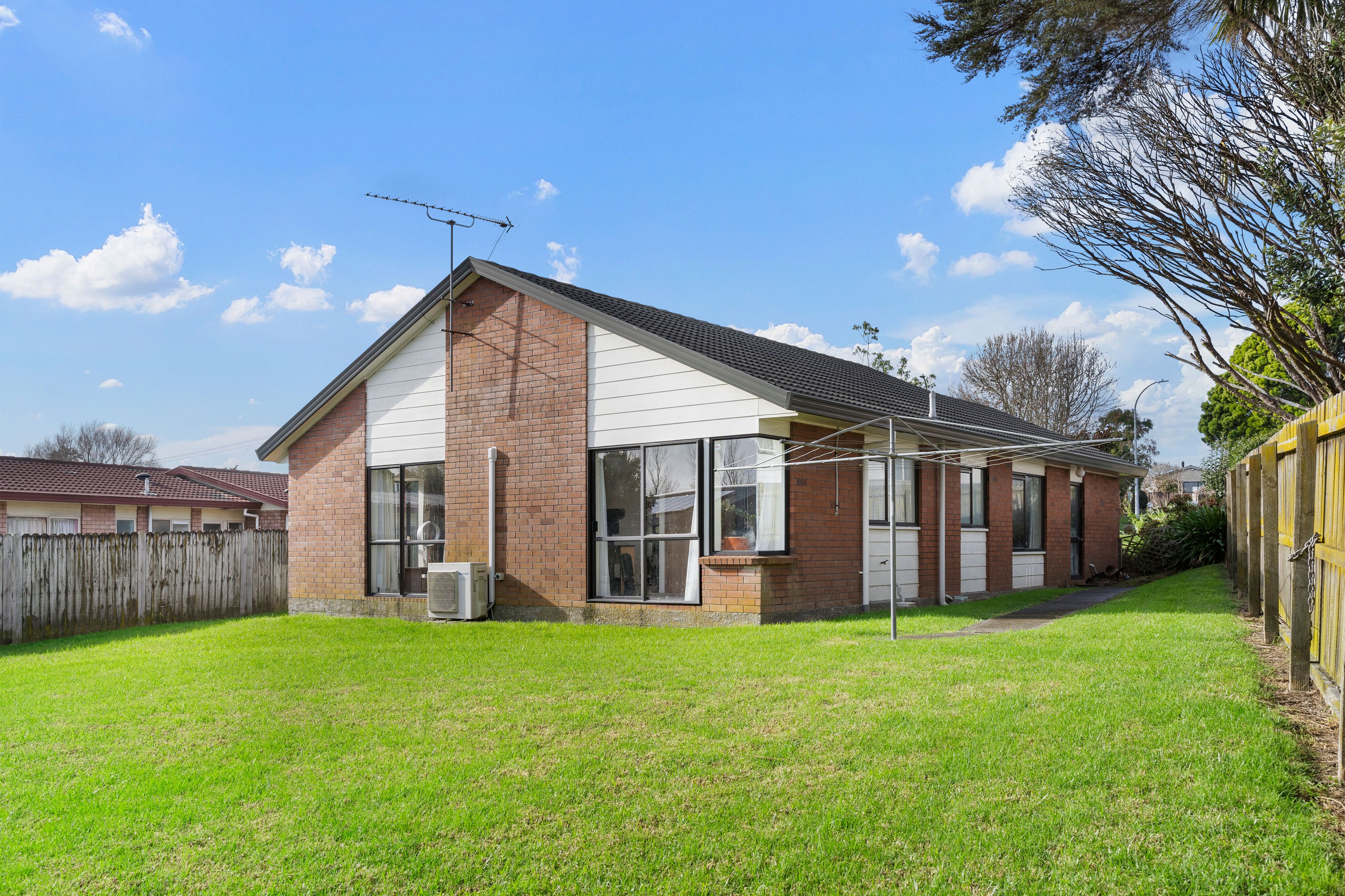 93 Sykes Road, Weymouth, Manukau City