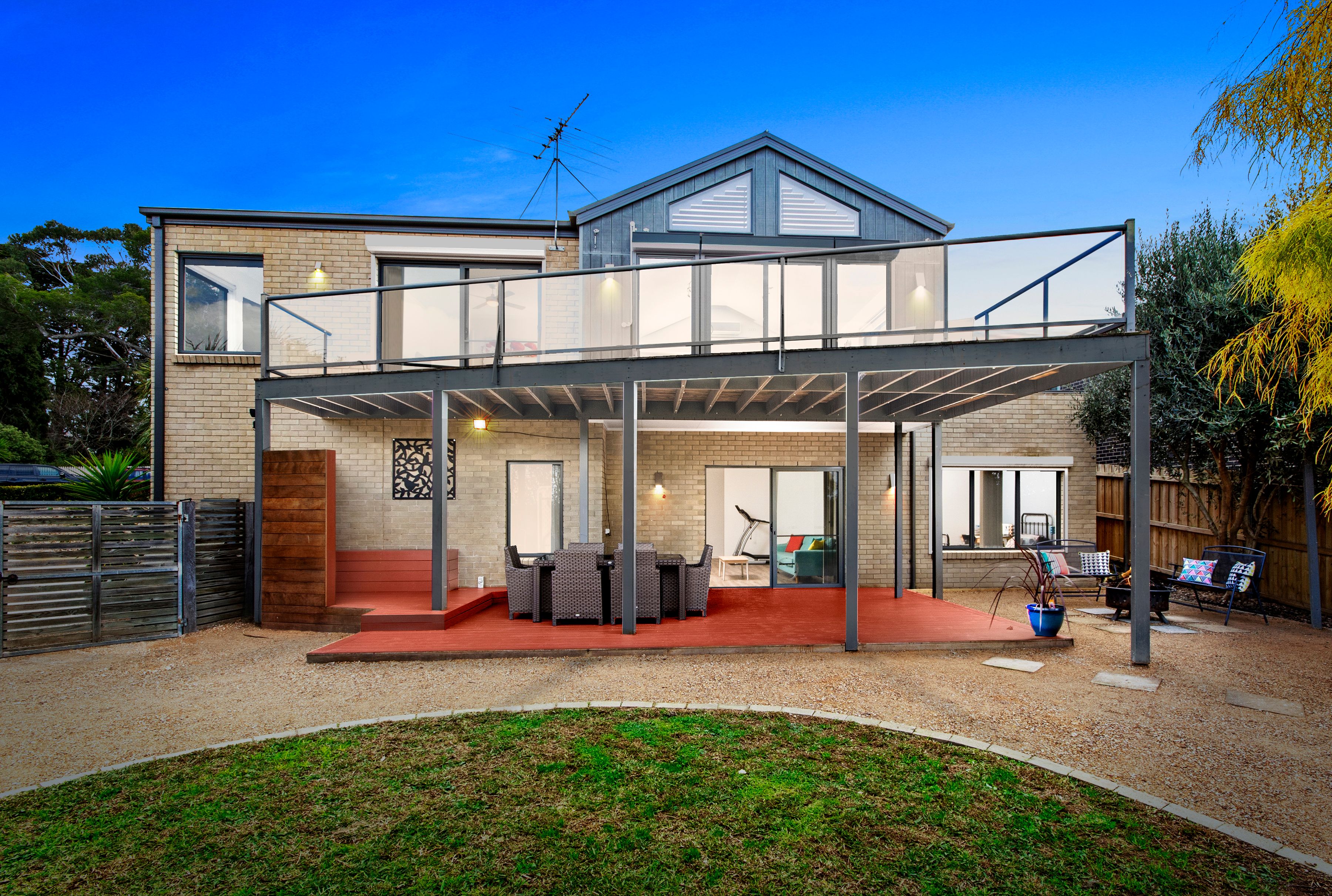 7-9 Hillbank Close, Hamlyn Heights, VIC 3215