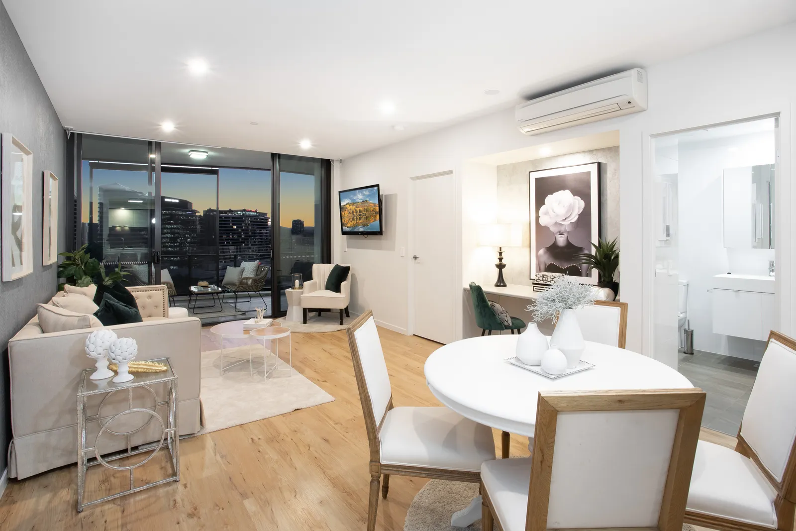 1107/218 Vulture Street, South Brisbane