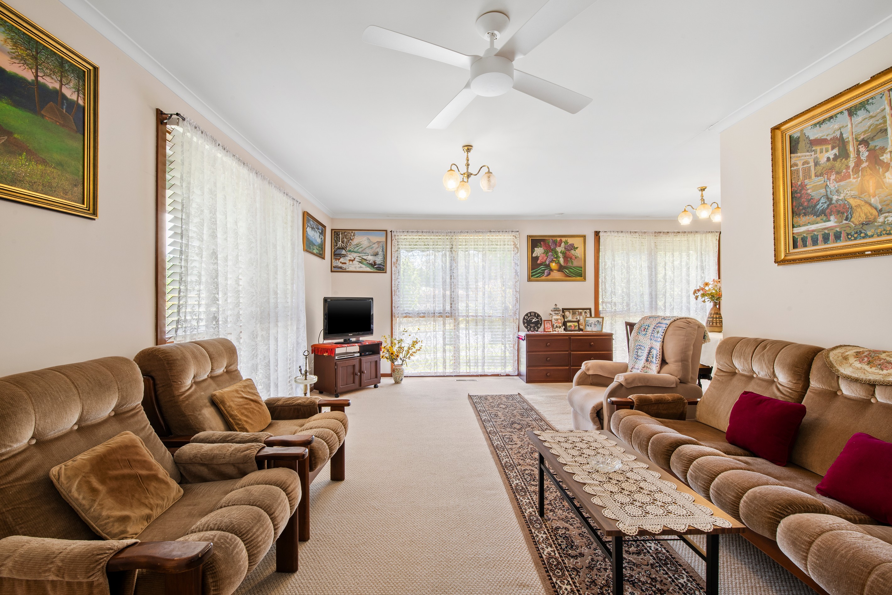 22 Selman Avenue, Ferntree Gully, VIC 3156