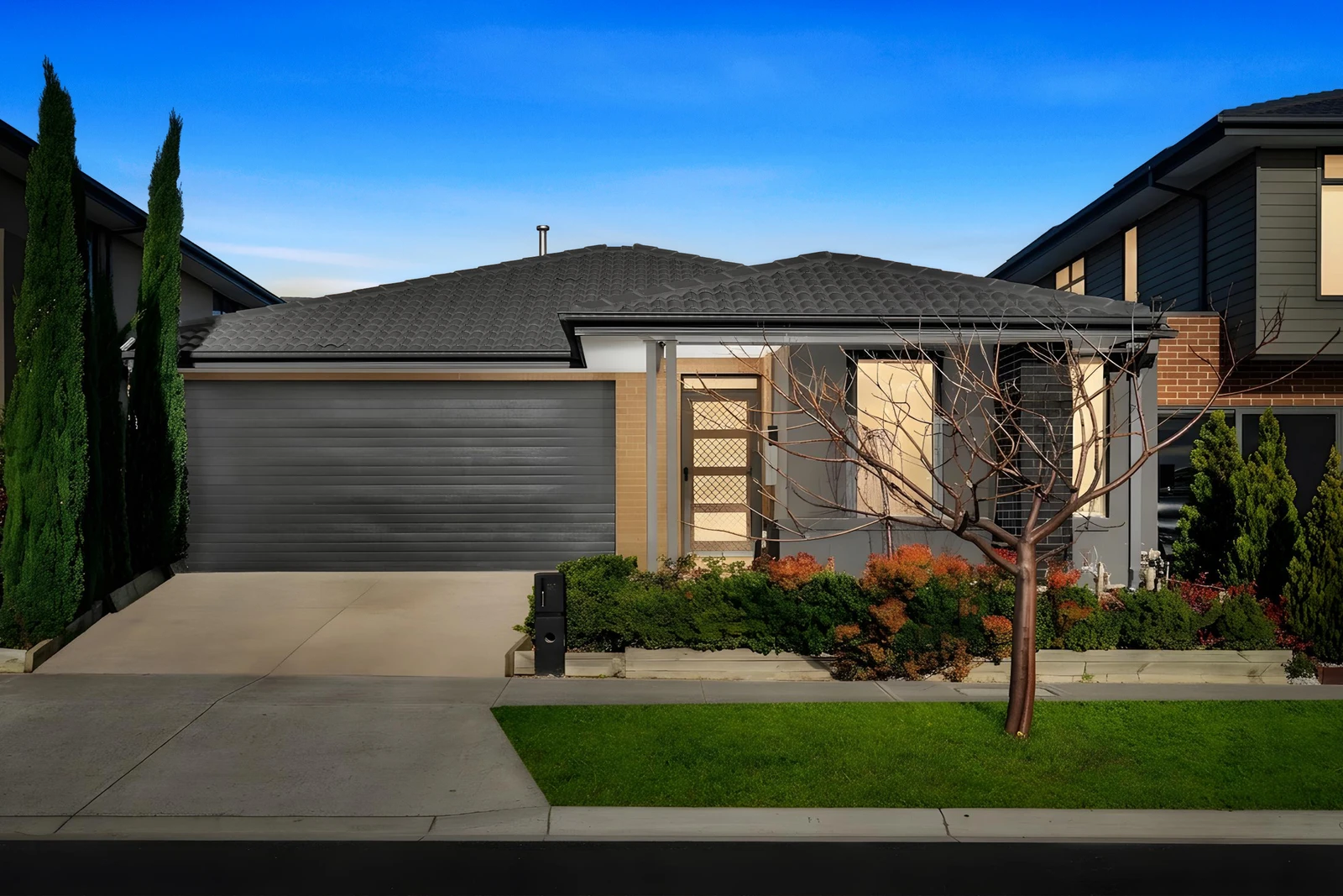 17 Fellowship Street, Clyde North, VIC 3978