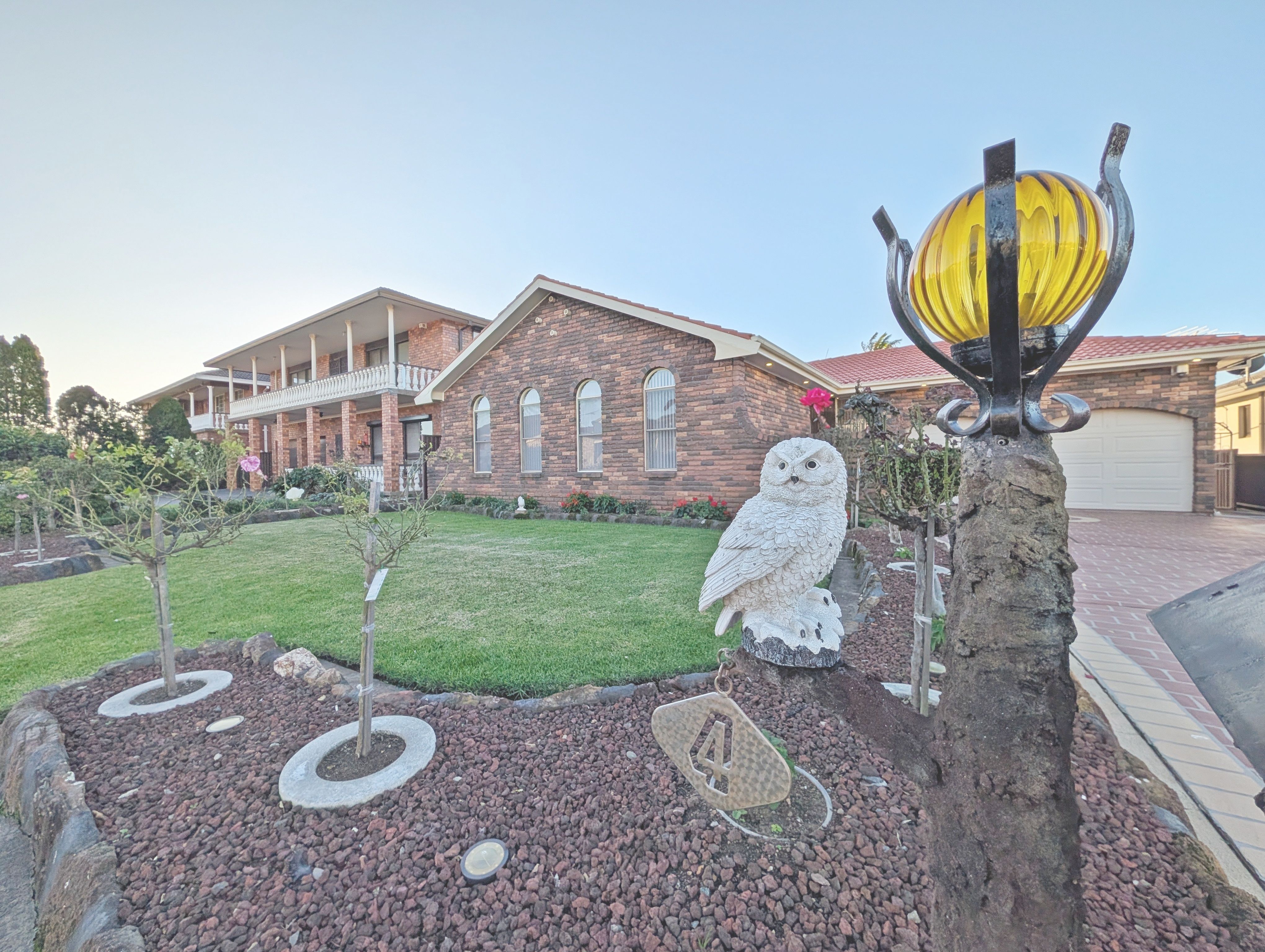 4 Thackeray Close, Wetherill Park, NSW 2164