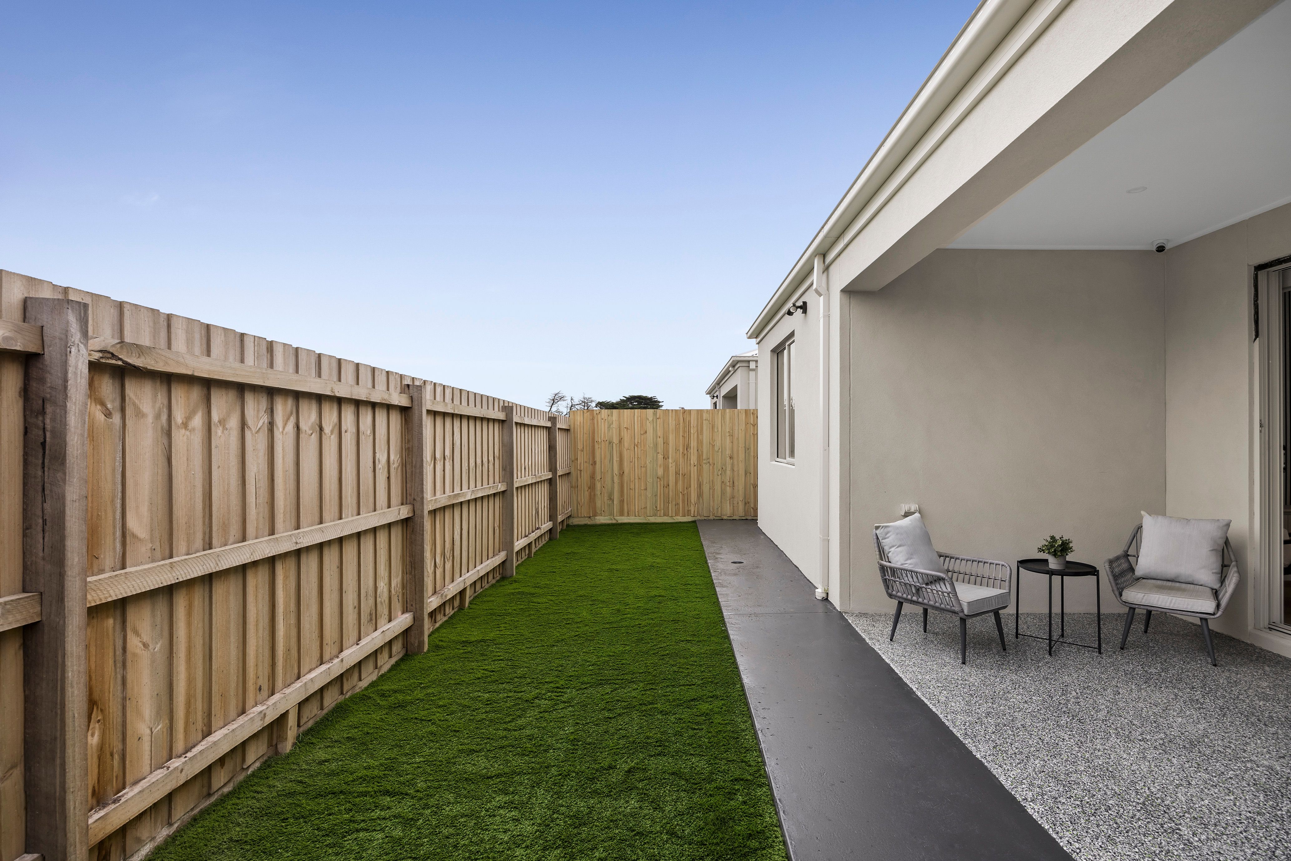 26 Bridgend Street — photo 15 of 15