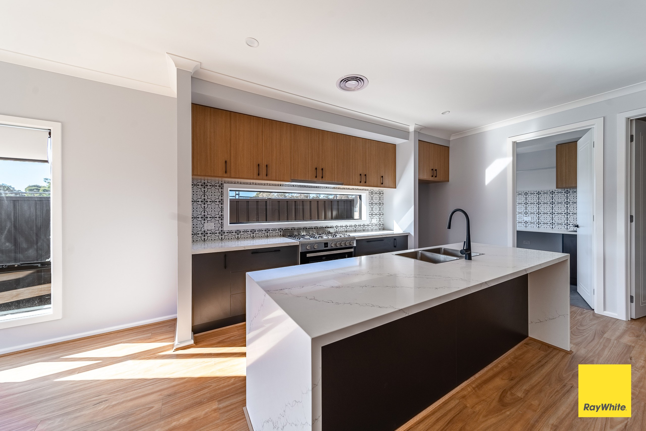 15 Serene Drive, Strathfieldsaye, VIC 3551