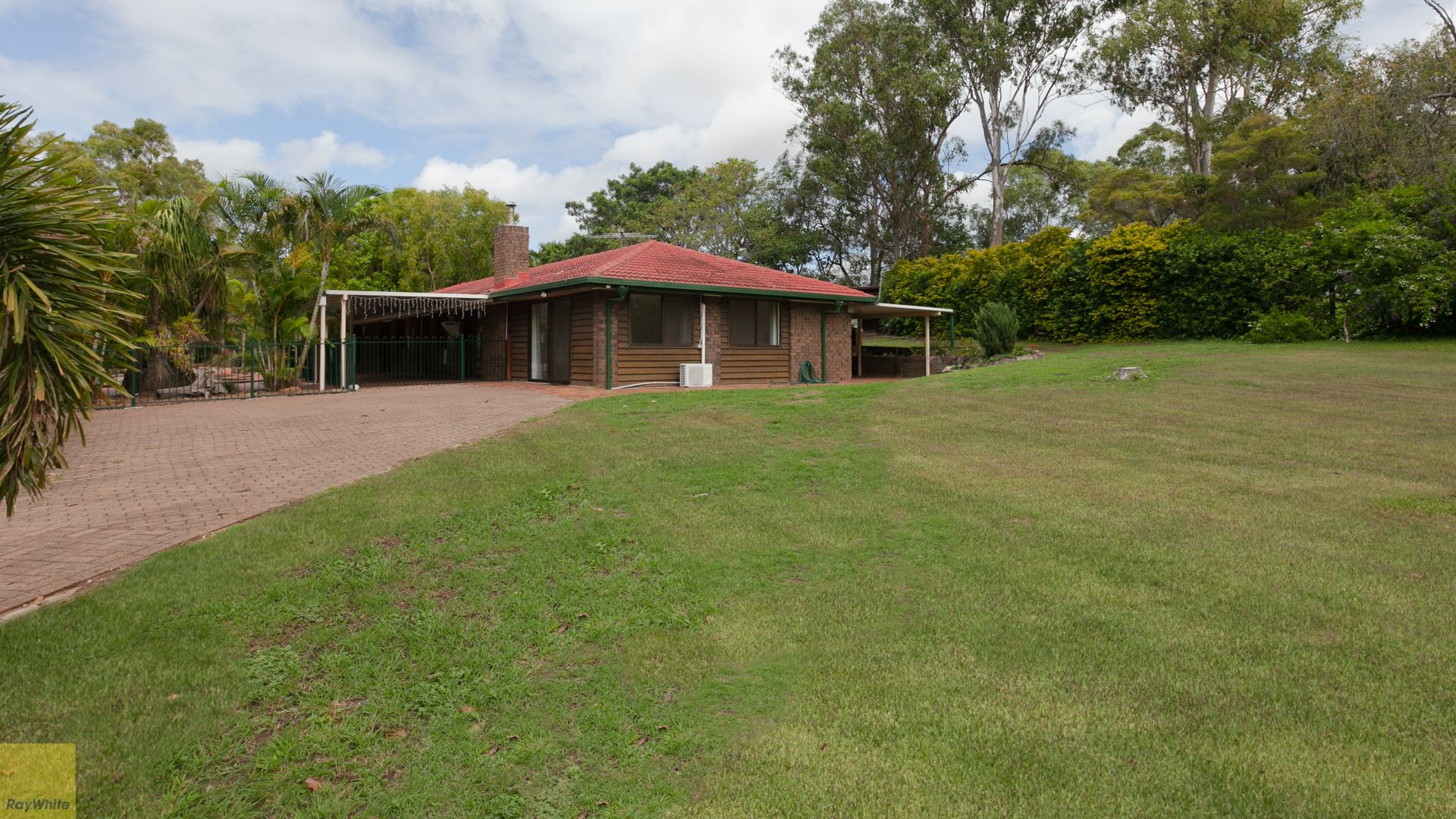 62 Halletts Road, Redbank Plains, QLD 4301