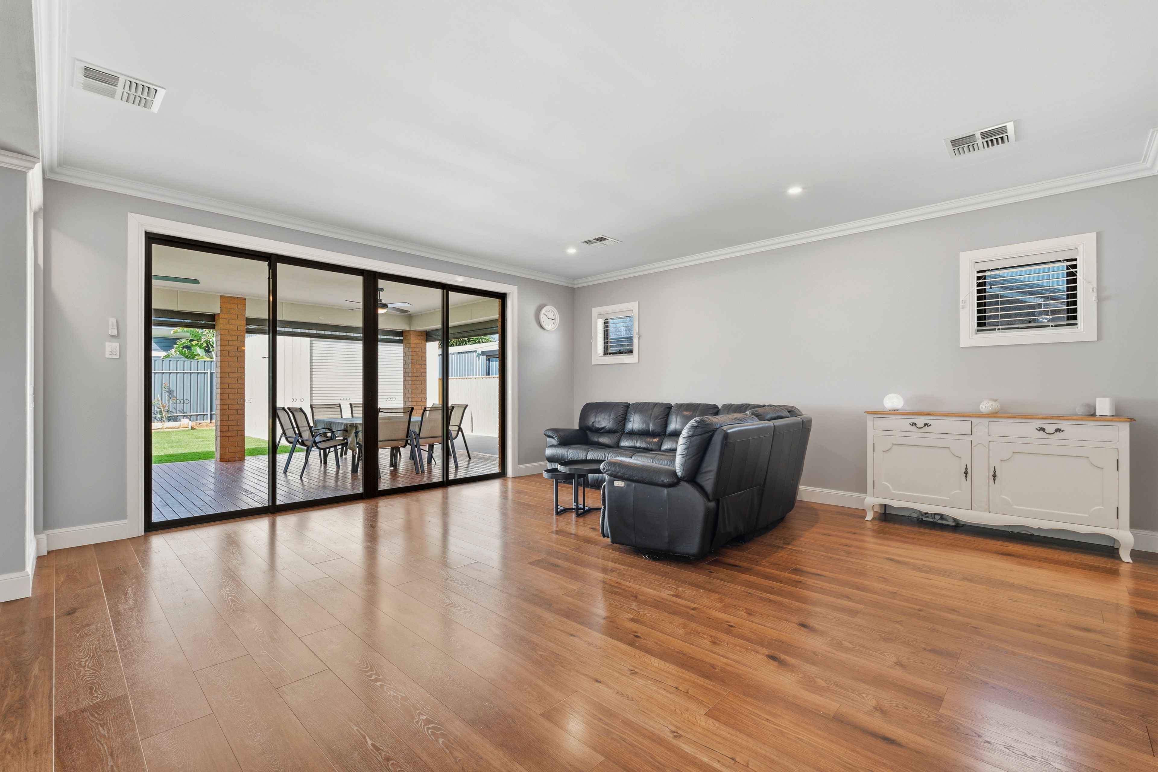 30 Mary Street — photo 11 of 30