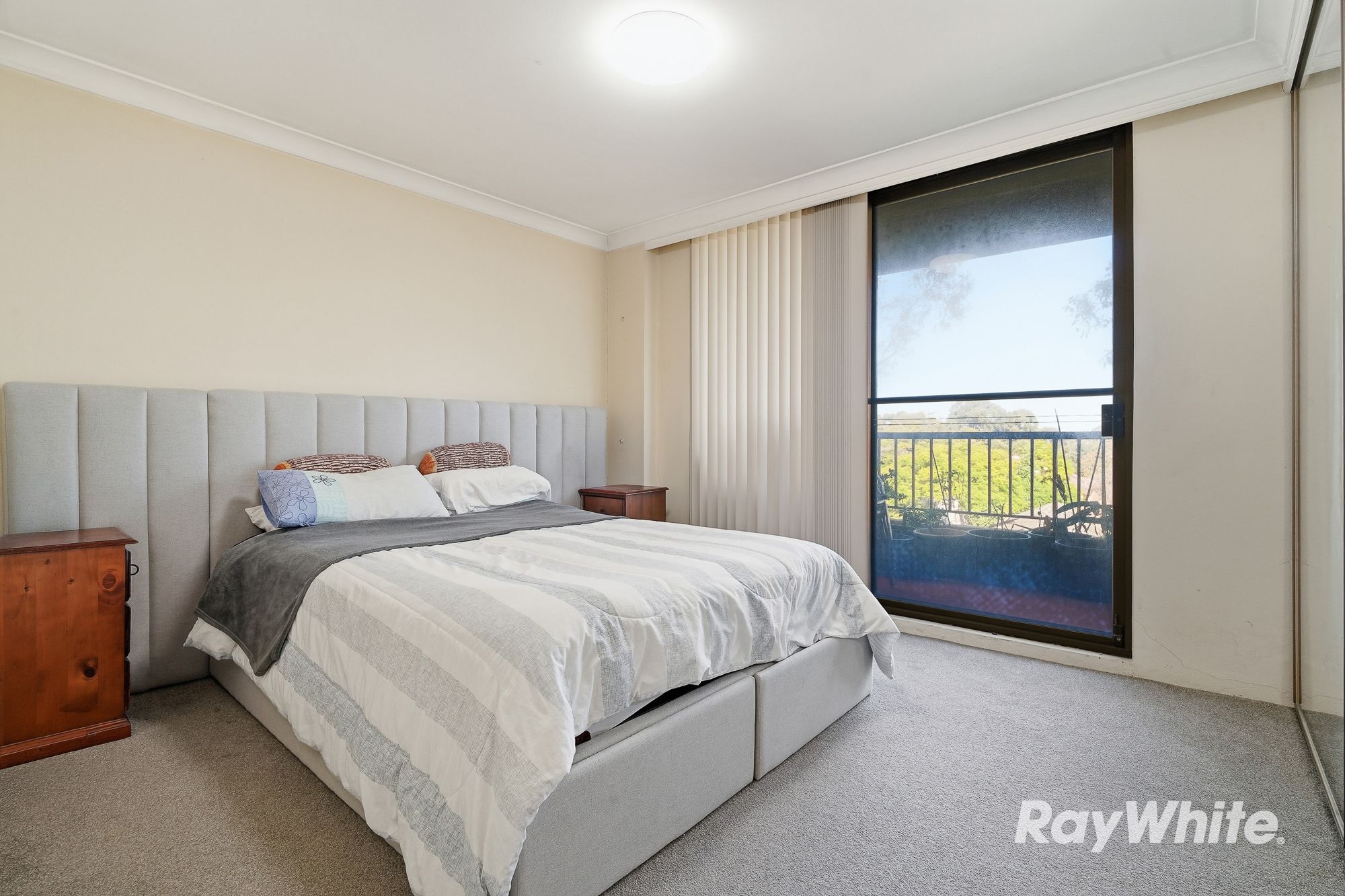 23/68-70 Great Western Highway — photo 7 of 18