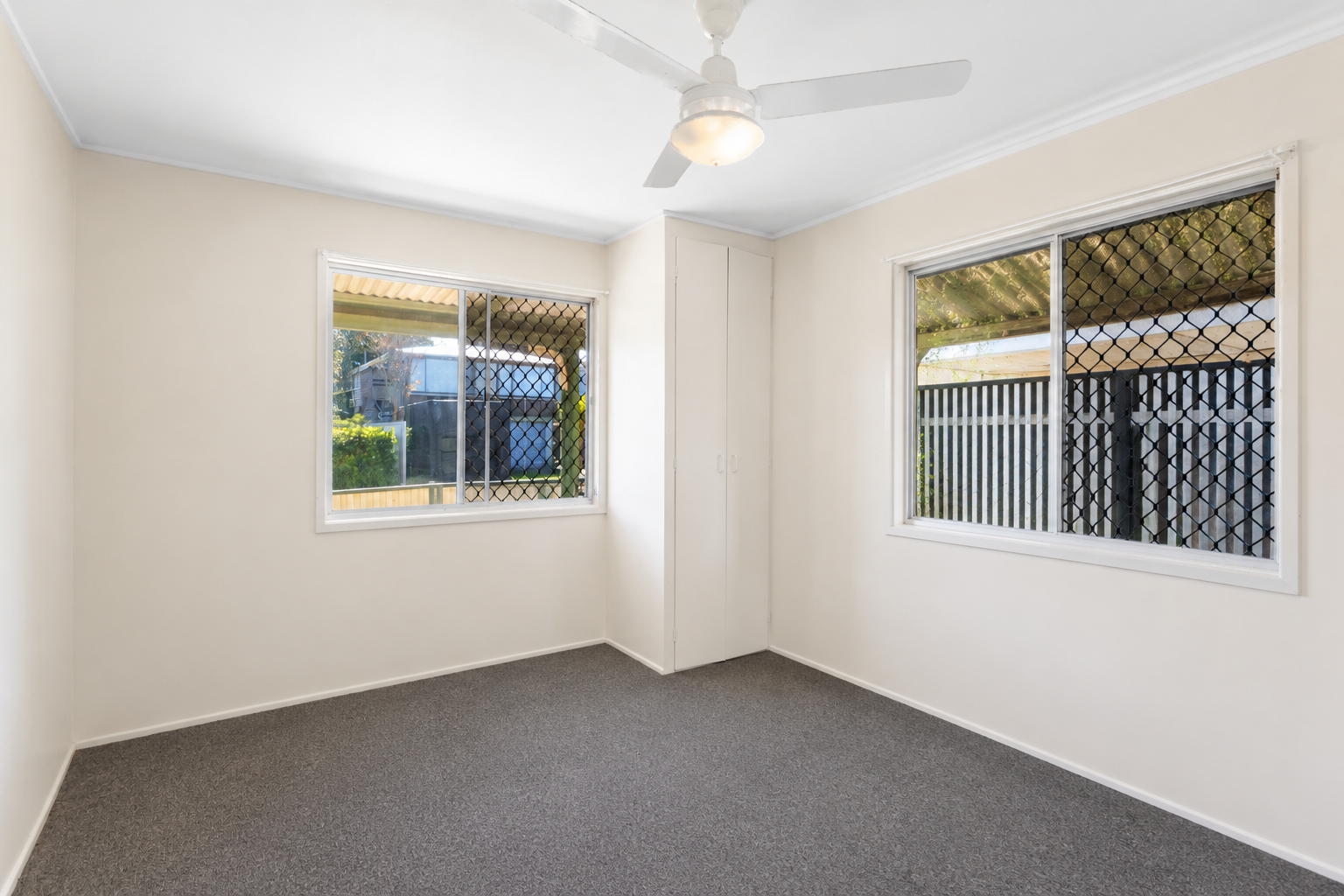 130 Beaufort Place — photo 8 of 15