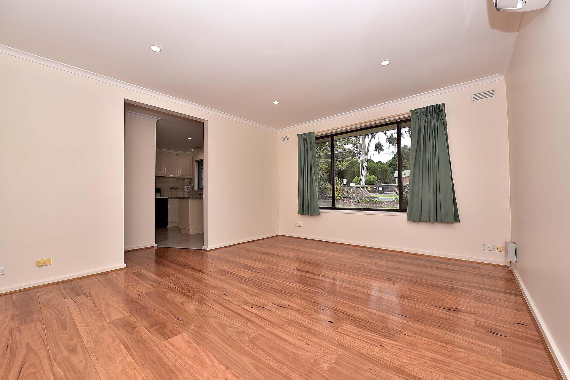 1/199-201 Beach Street, Frankston, VIC 3199