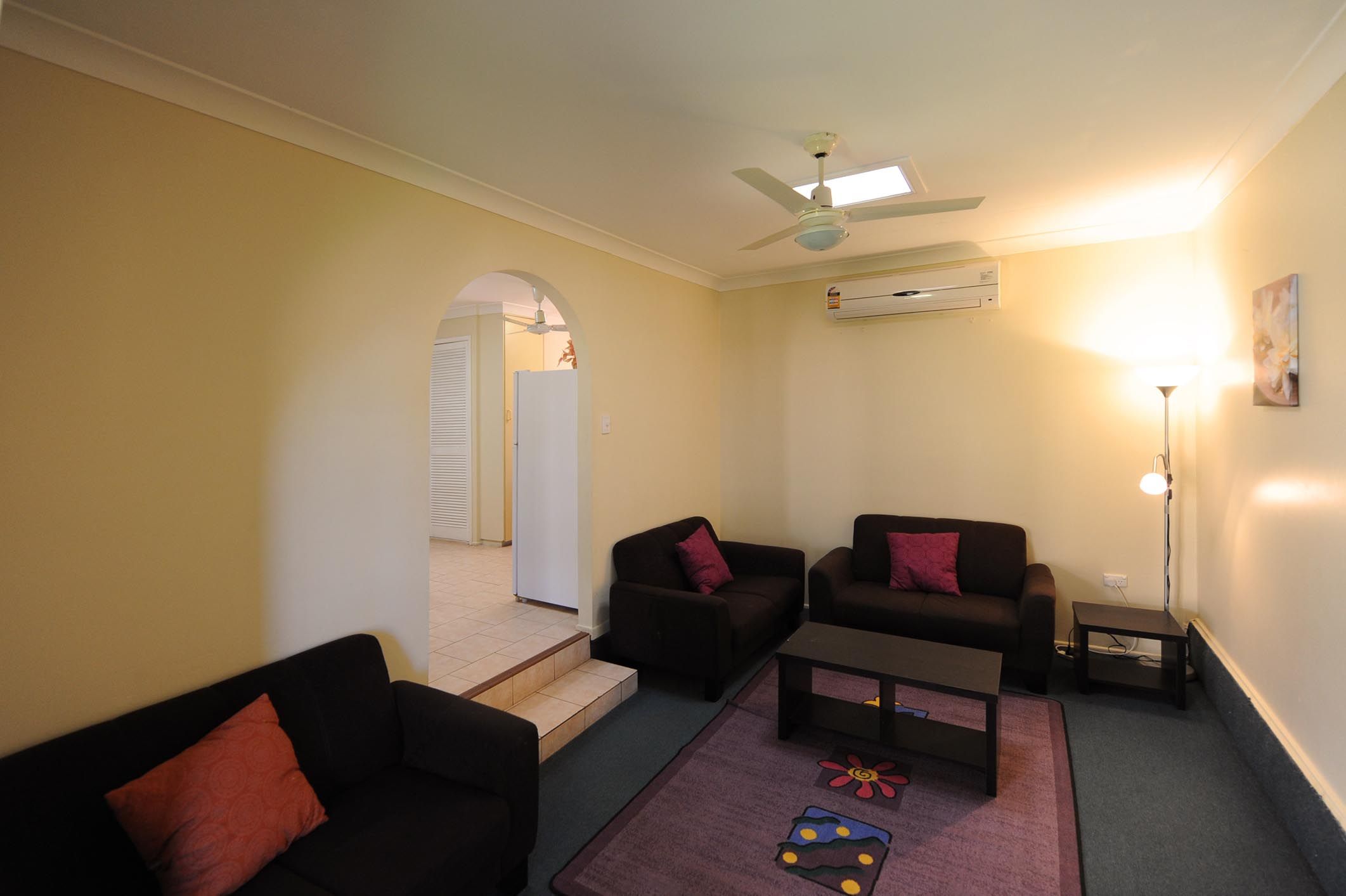 1/56 Hursley Road, Newtown, QLD 4350