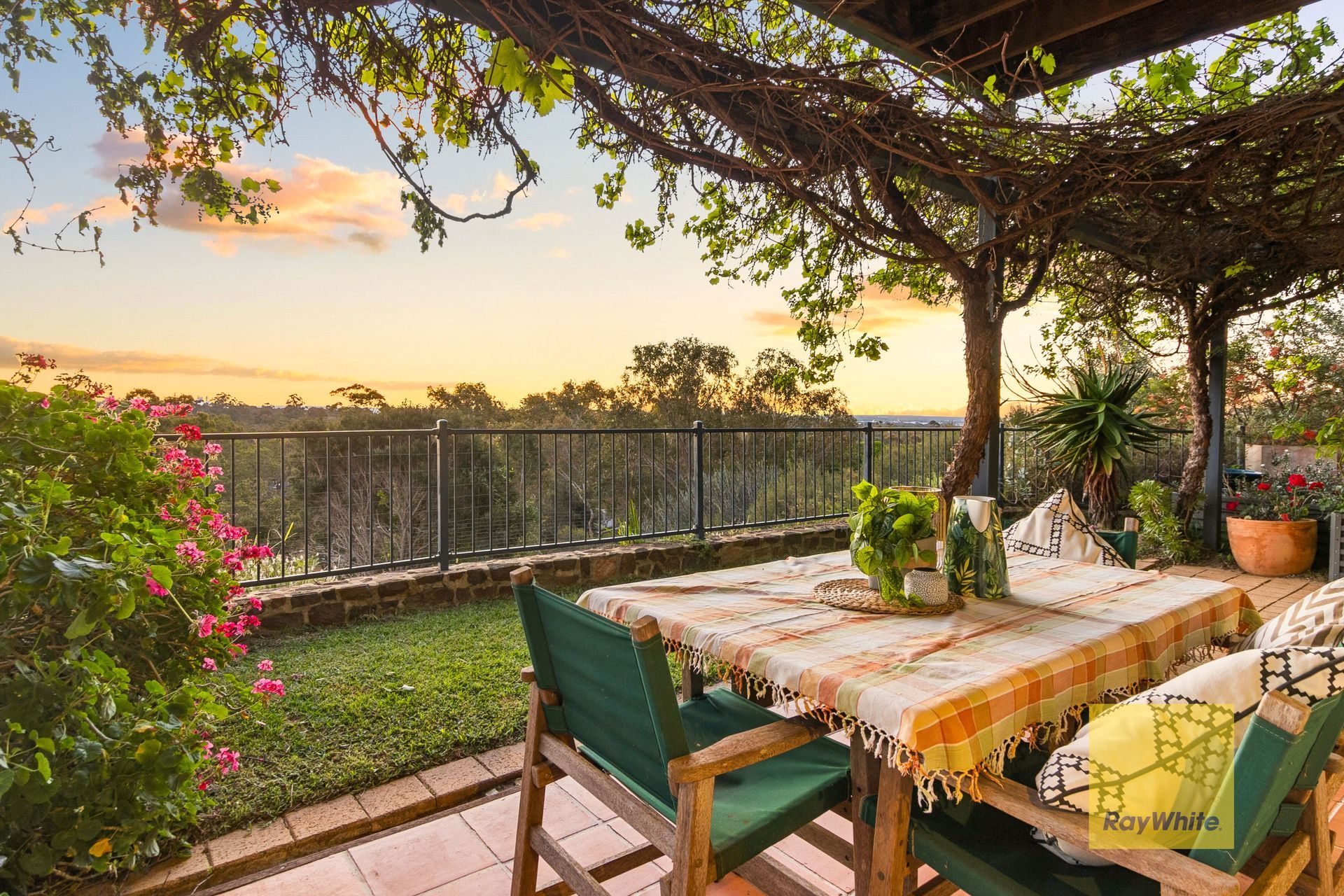 12 Summerfield Place — photo from Ray White Aldridge & Associates - Kalamunda Location