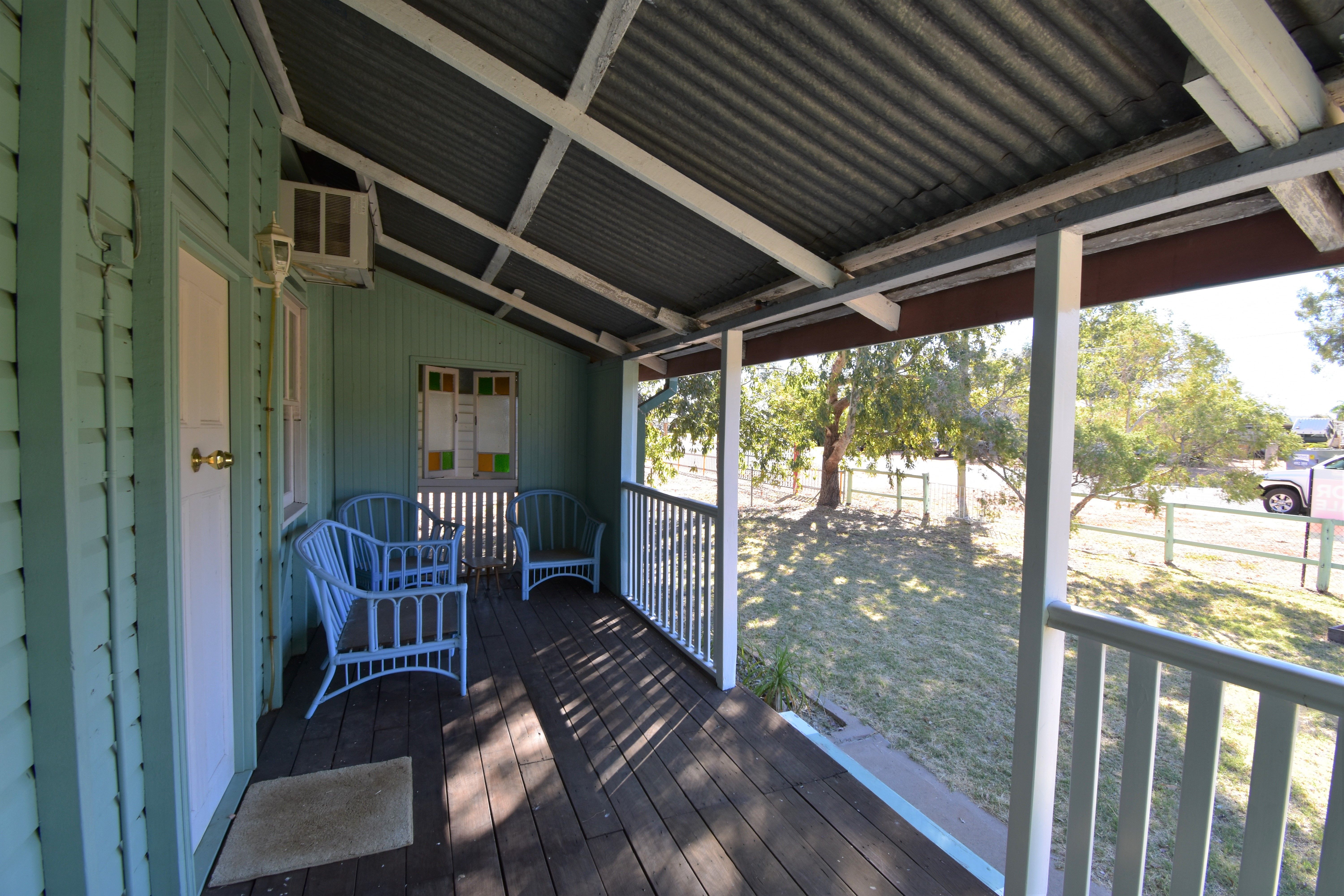 69 Gidyea Street, Barcaldine, QLD 4725