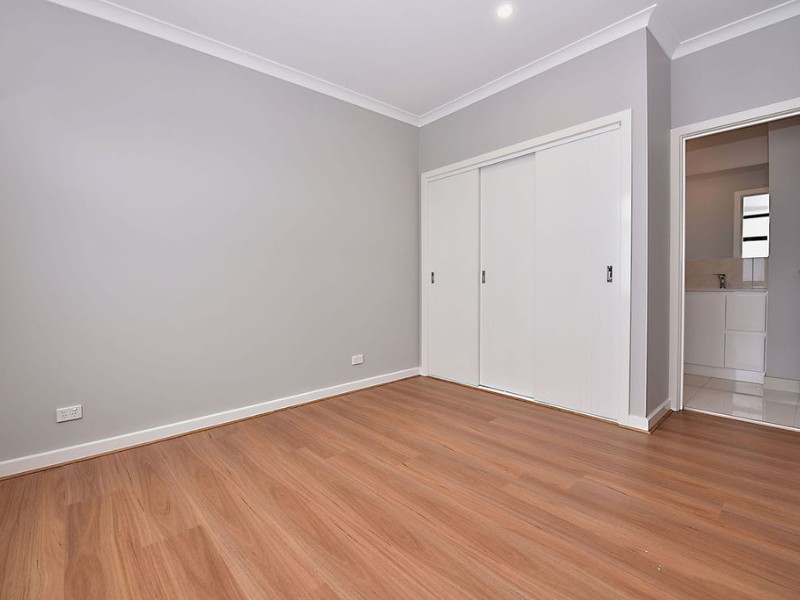 2/15 Bondi Road, Bonbeach, VIC 3196