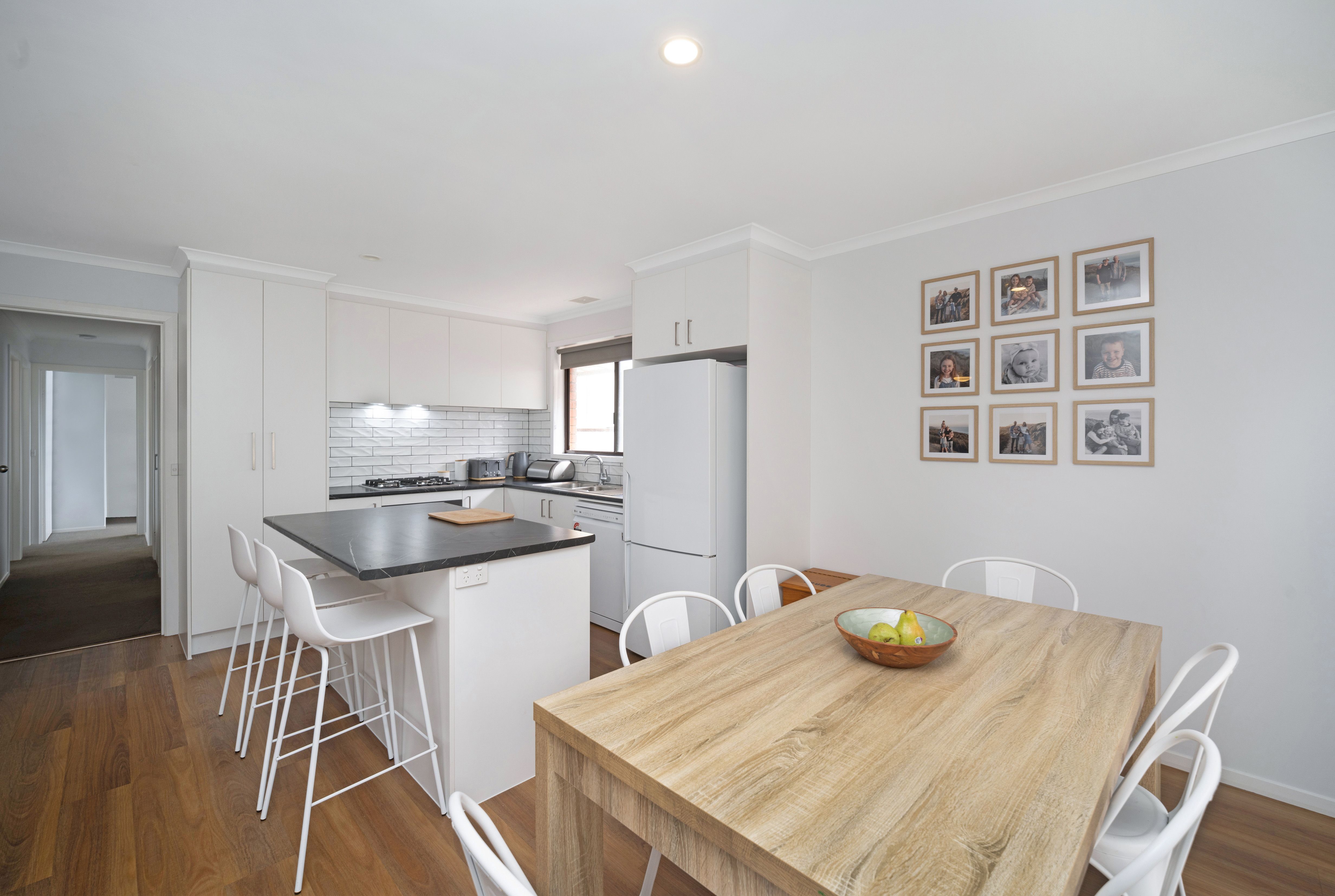 165 Merrivale Drive — photo 4 of 10