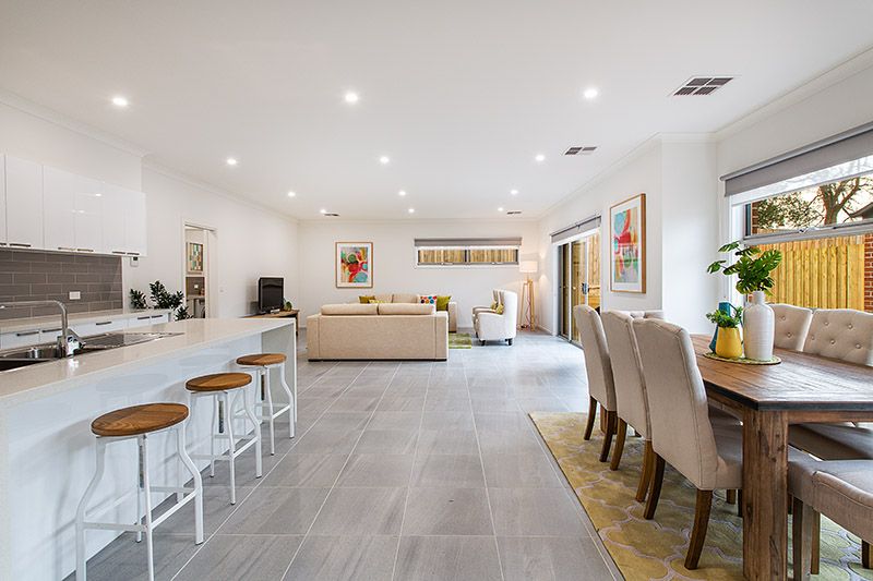 2/10-12 Derby Road, Kilsyth, VIC 3137