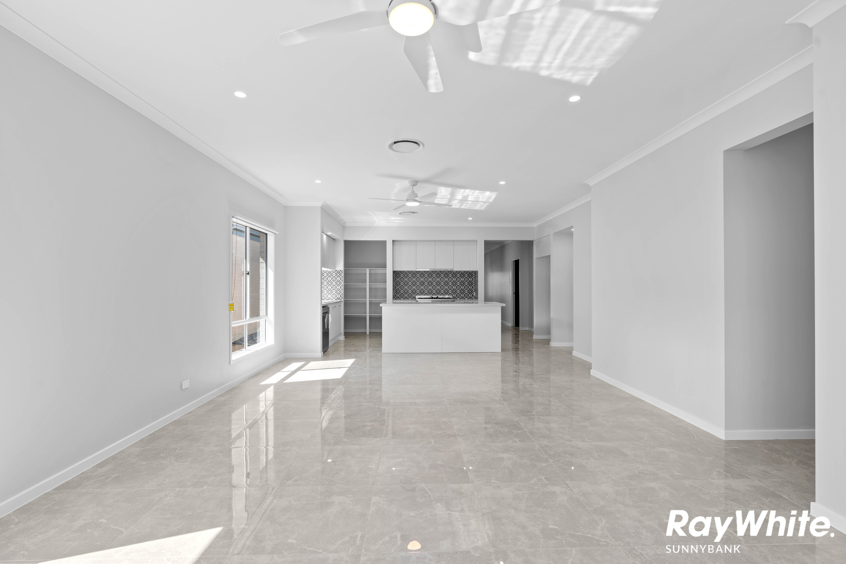 37 Peach Avenue, Greenbank, QLD 4124