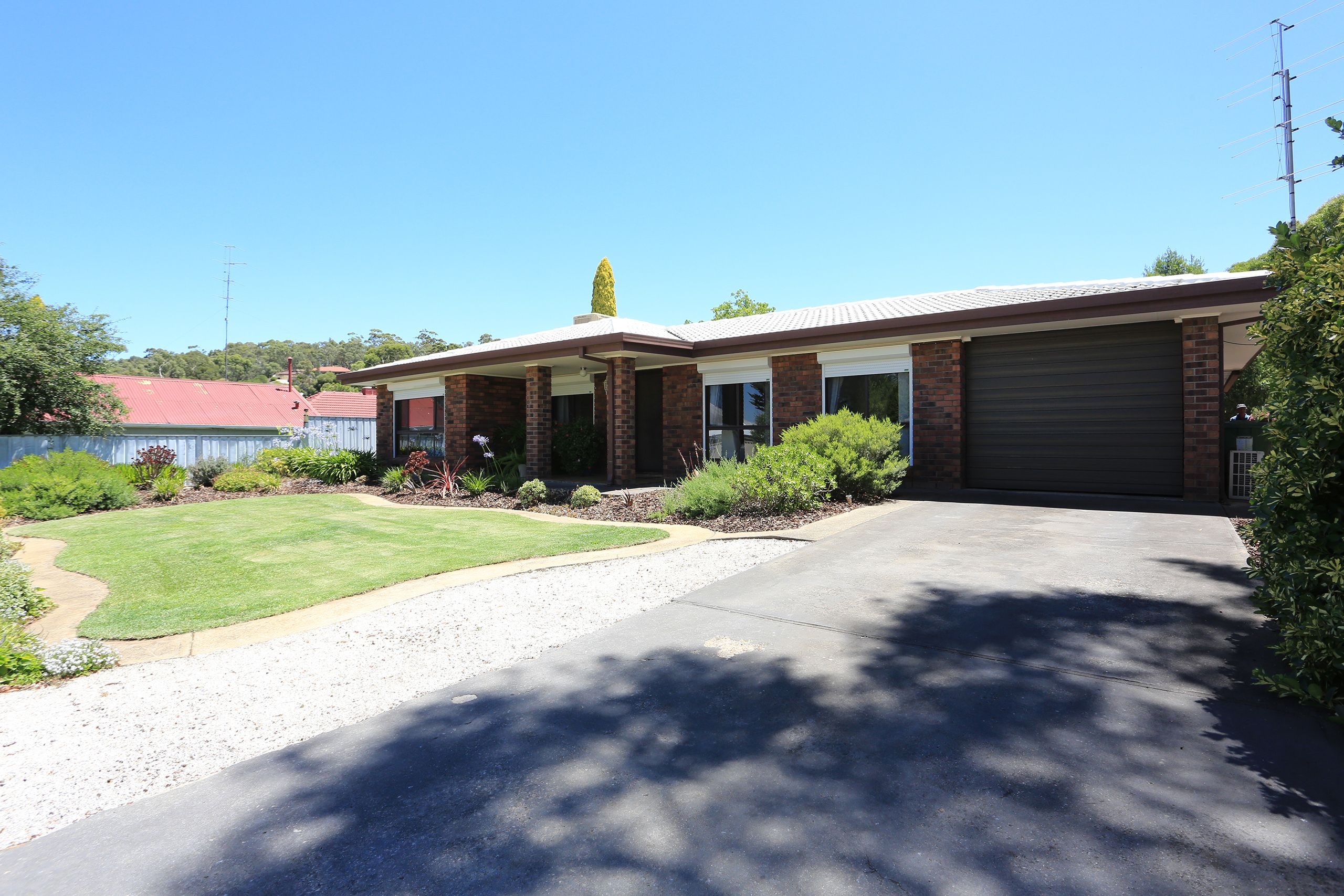 7 Sabine Street, Clare SA 5453