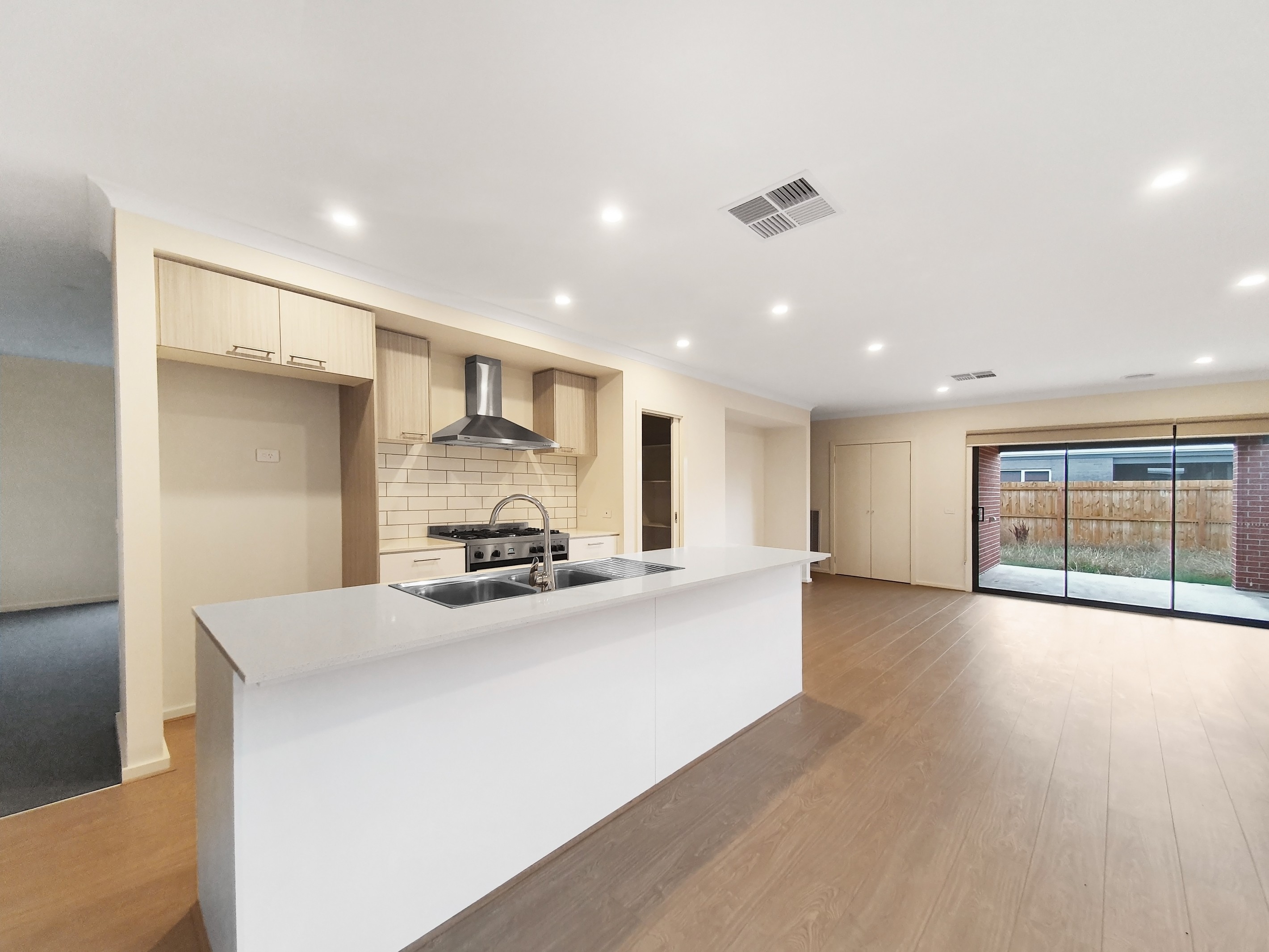 38 Iris Loop, Armstrong Creek, VIC 3217