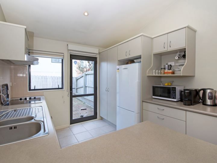 24 Spalding Rise, Golflands, Manukau City