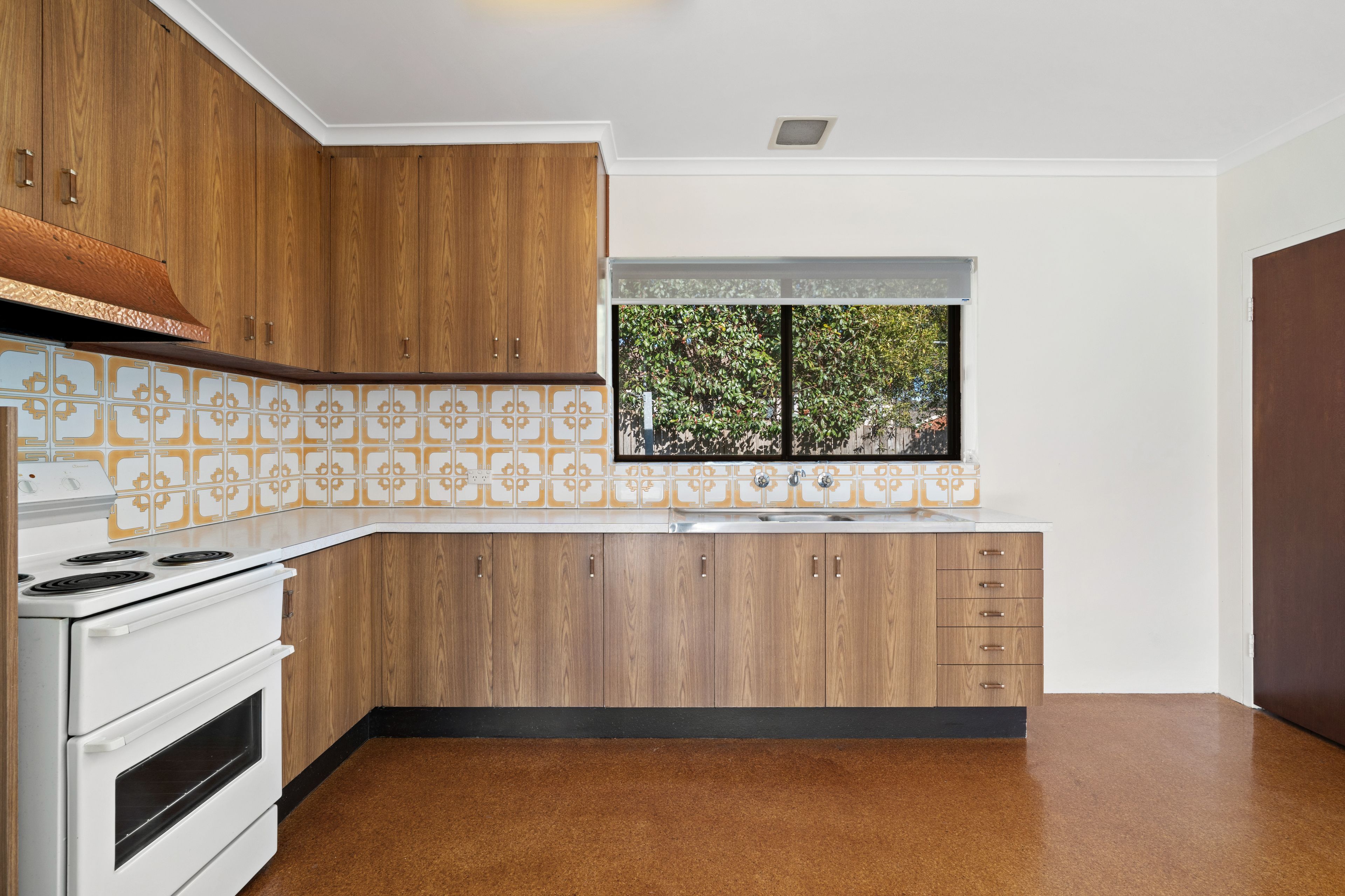 4 Gorrie Close — photo 6 of 19