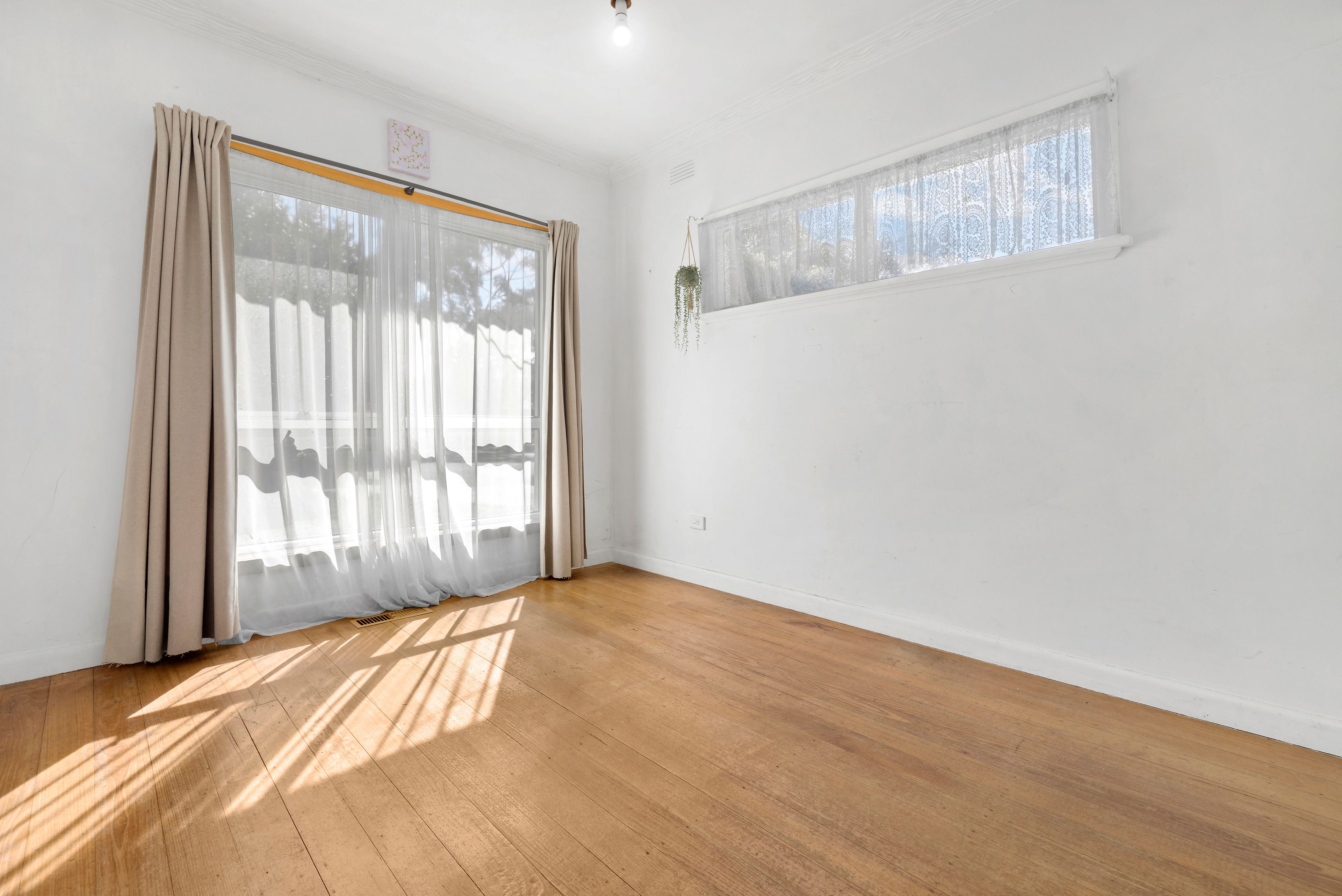 4 Glyn Court — photo 9 of 16