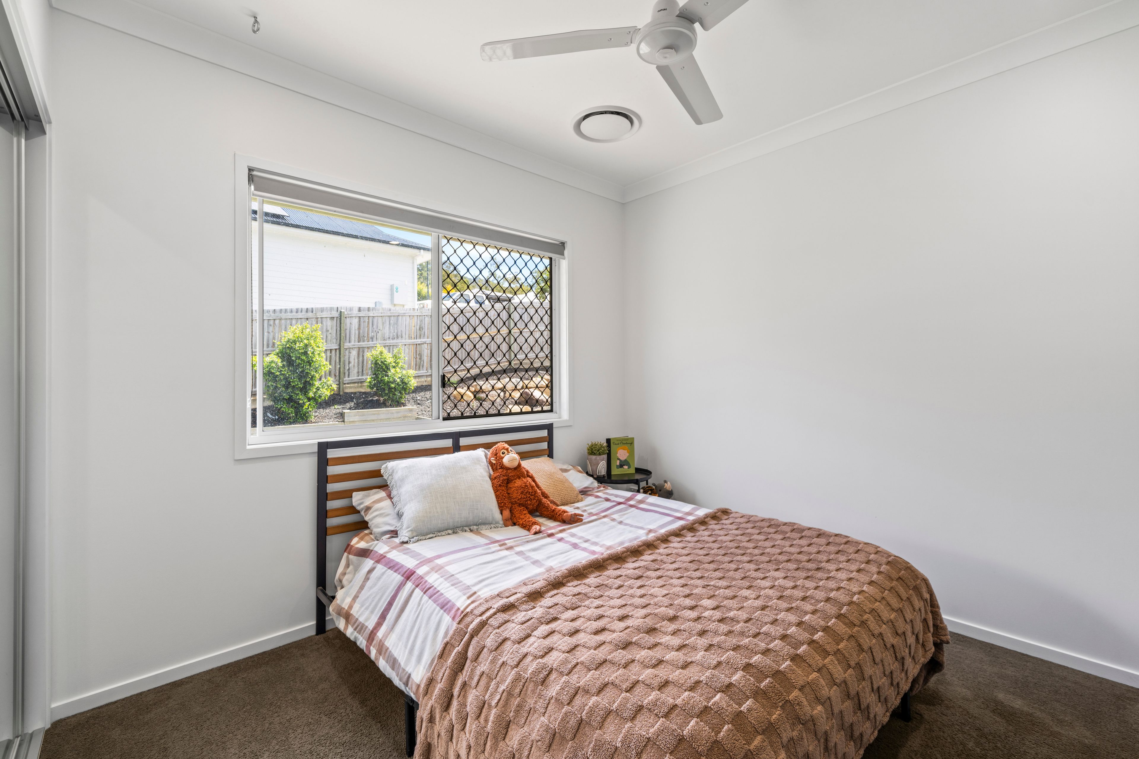 18 Regal Drive — photo 11 of 30