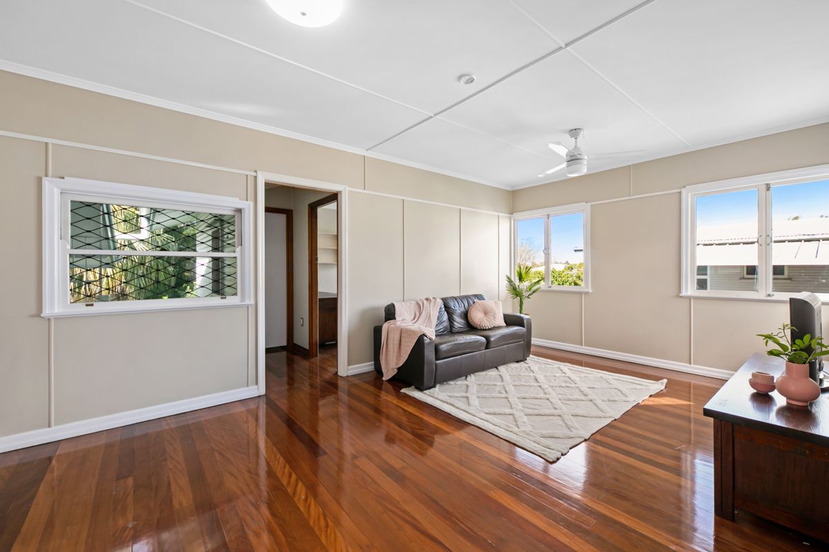 8 Maverton Street, Salisbury, QLD 4107