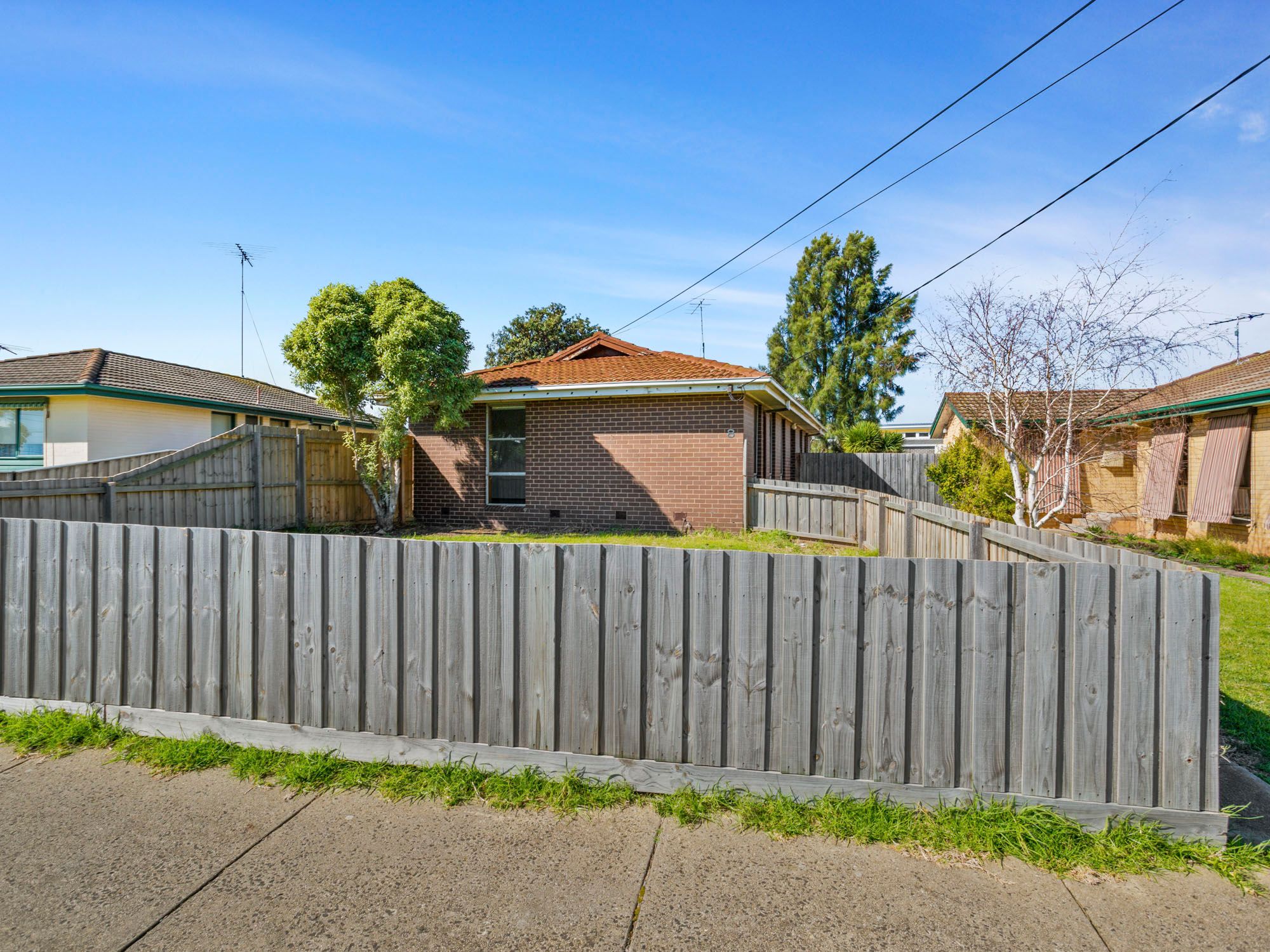 8 Carmarthen Drive, Corio VIC 3214