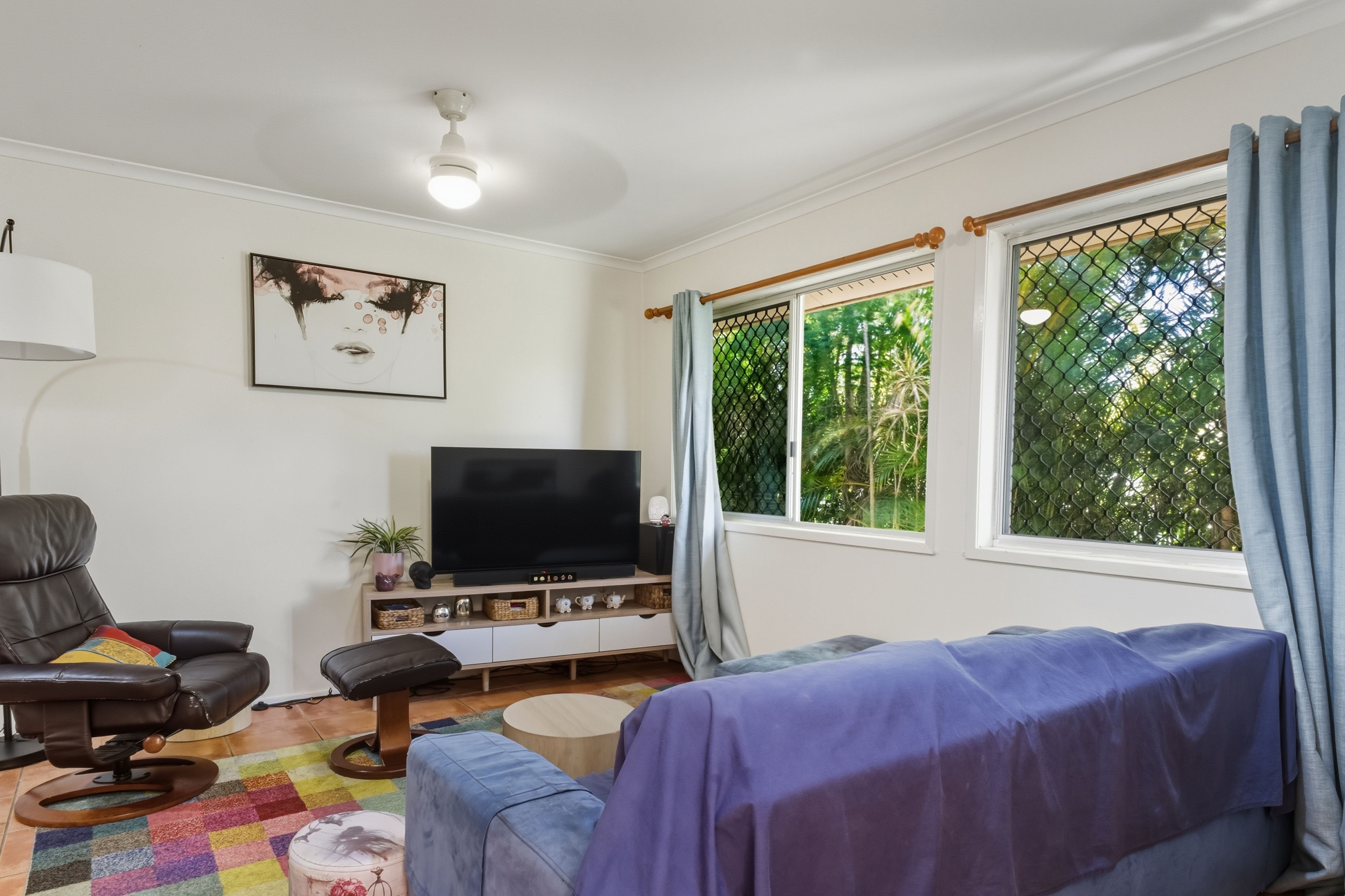 8 Mccrohon Street, Avenell Heights, QLD 4670