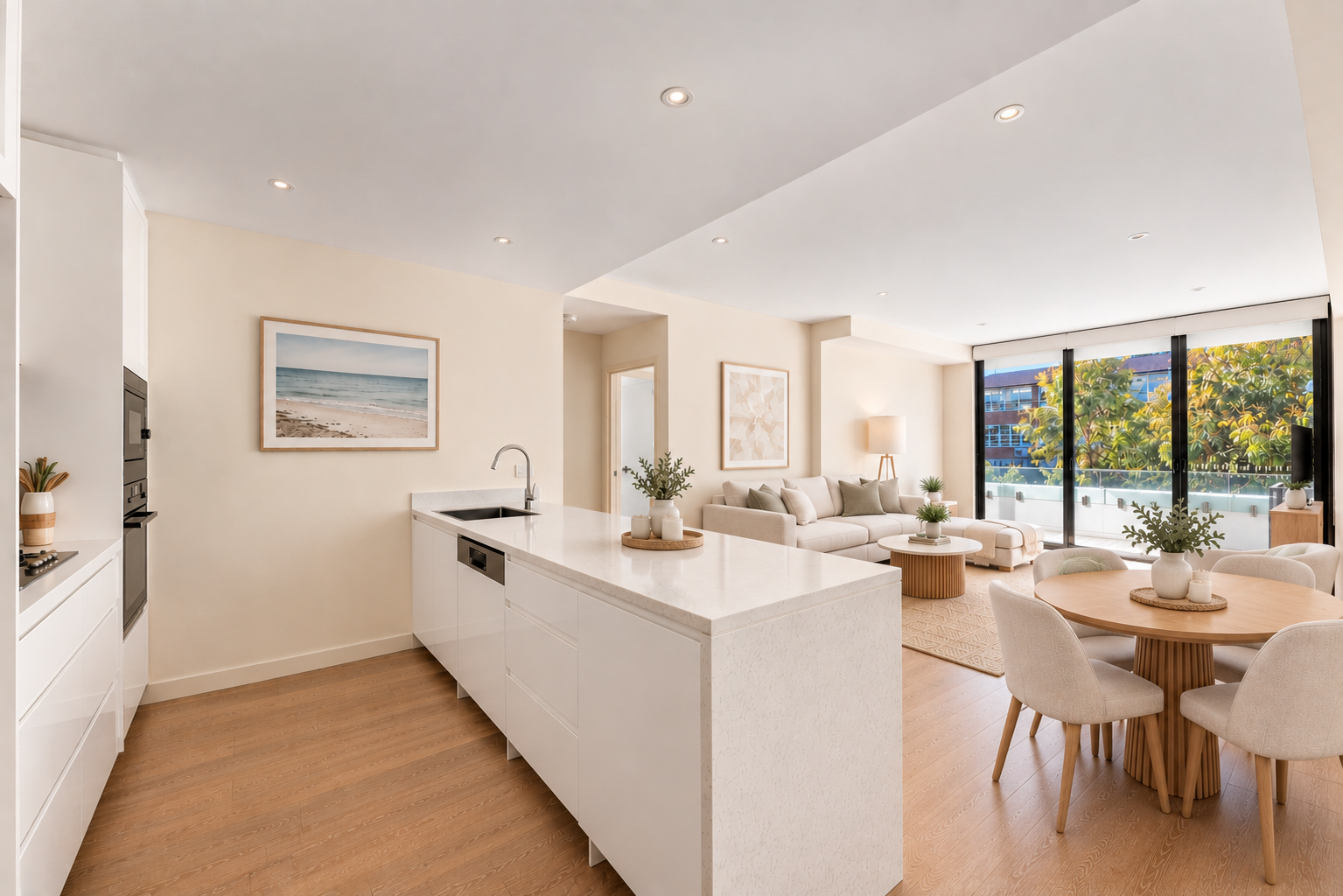 203/552 President Avenue — photo 4 of 10