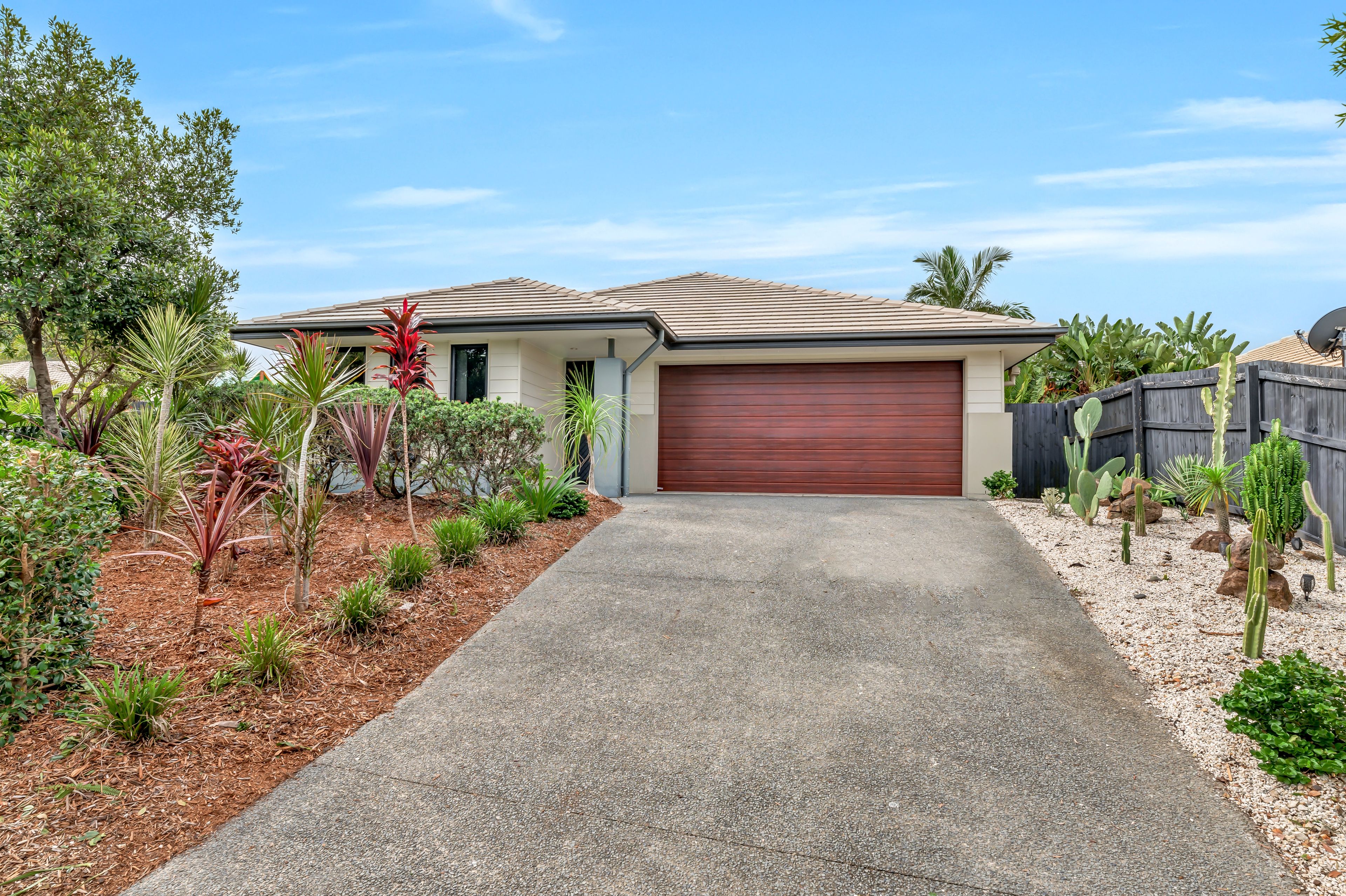 19 Coachella Crescent, Upper Coomera QLD 4209