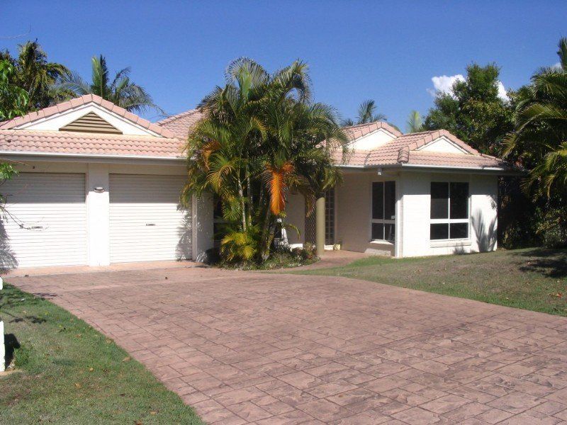 37 Oxford Crescent, Bridgeman Downs, QLD 4035