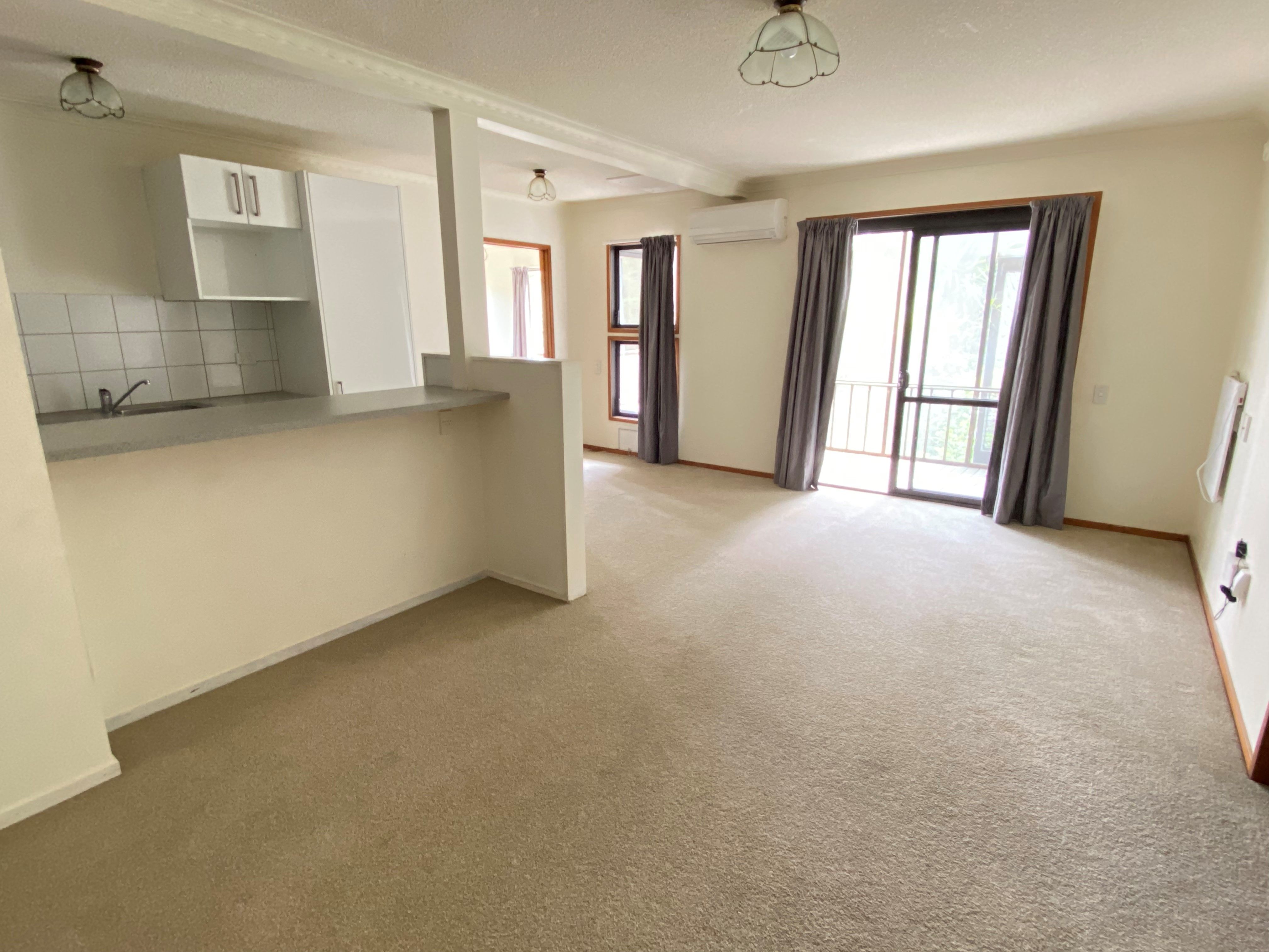 138A Glenfield Road, Birkenhead, North Shore City