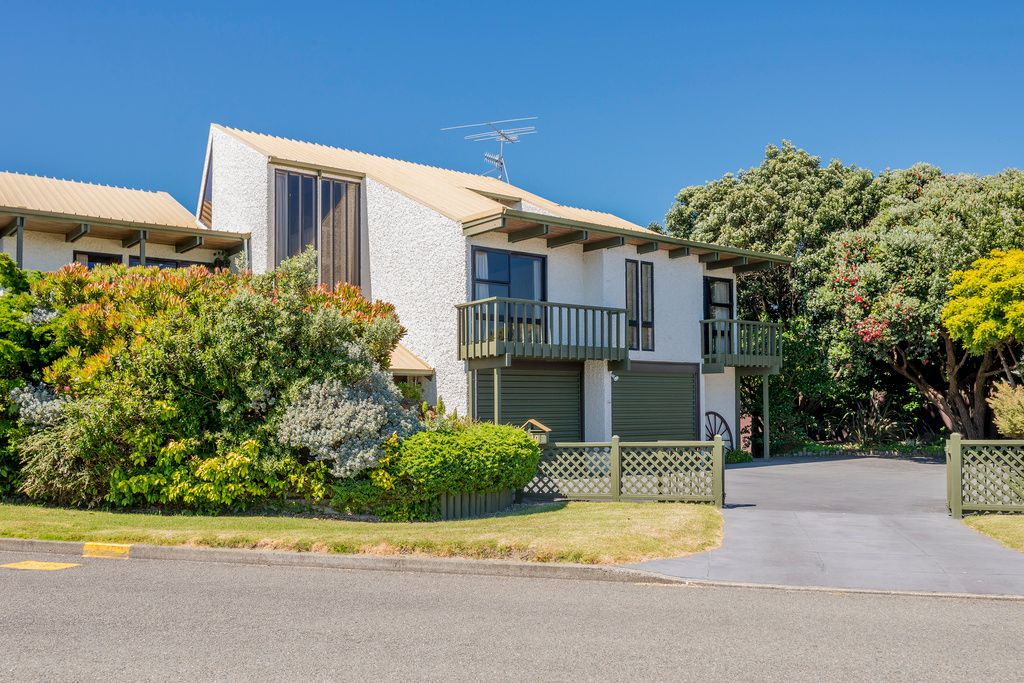 10 Toru Road, Paraparaumu Beach, Kapiti Coast District